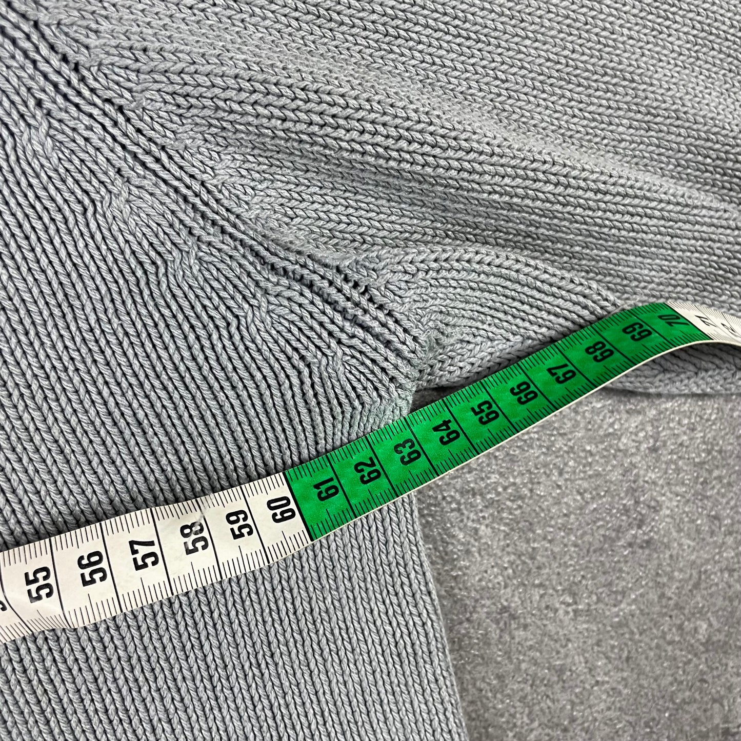 Burberry Grey Crewneck (L)