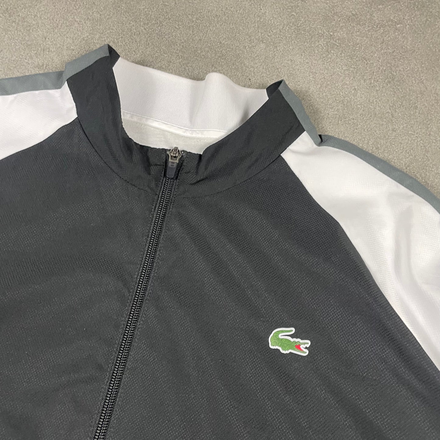 Lacoste Tracksuit (L-XL)