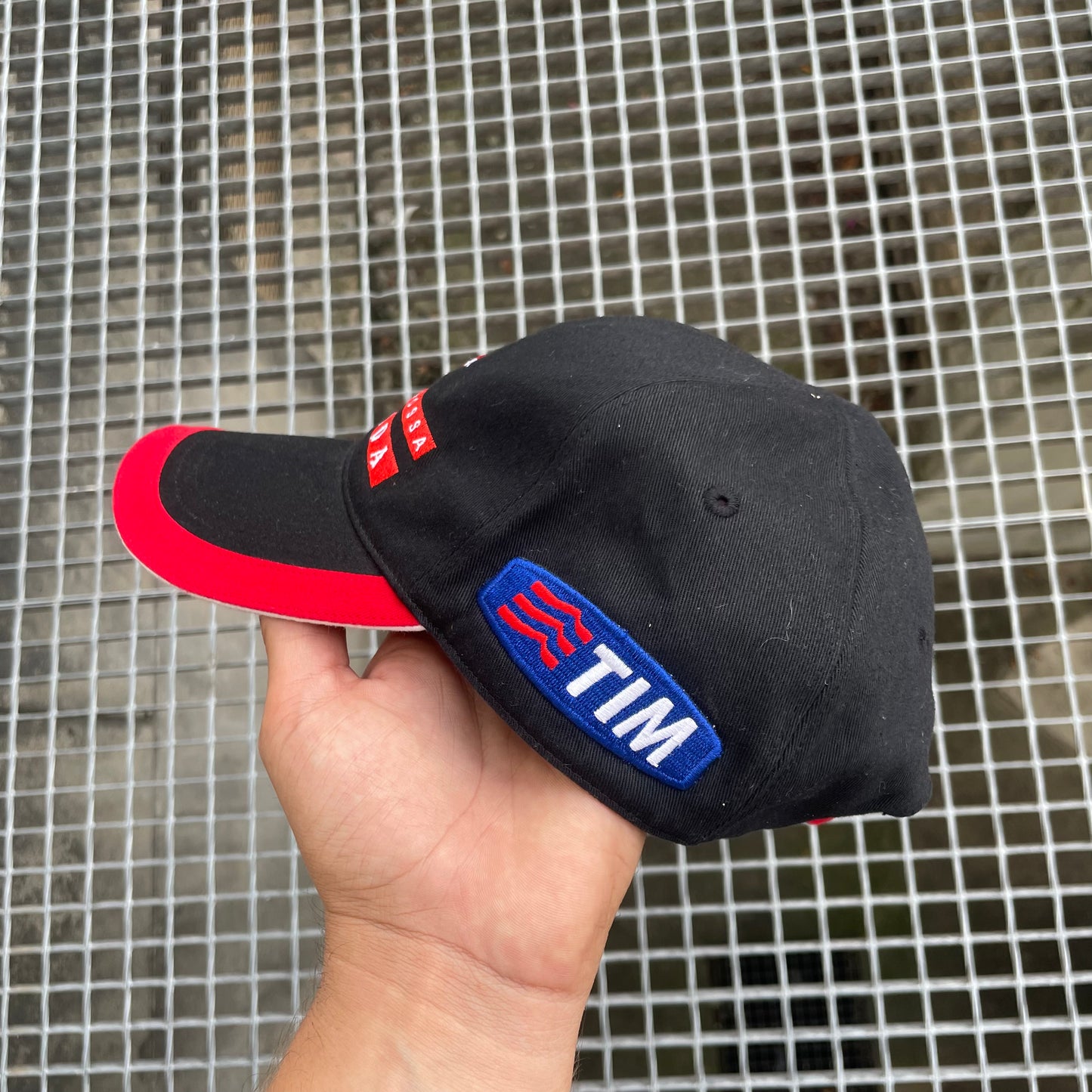 Prada Luna Rossa Cap (M)