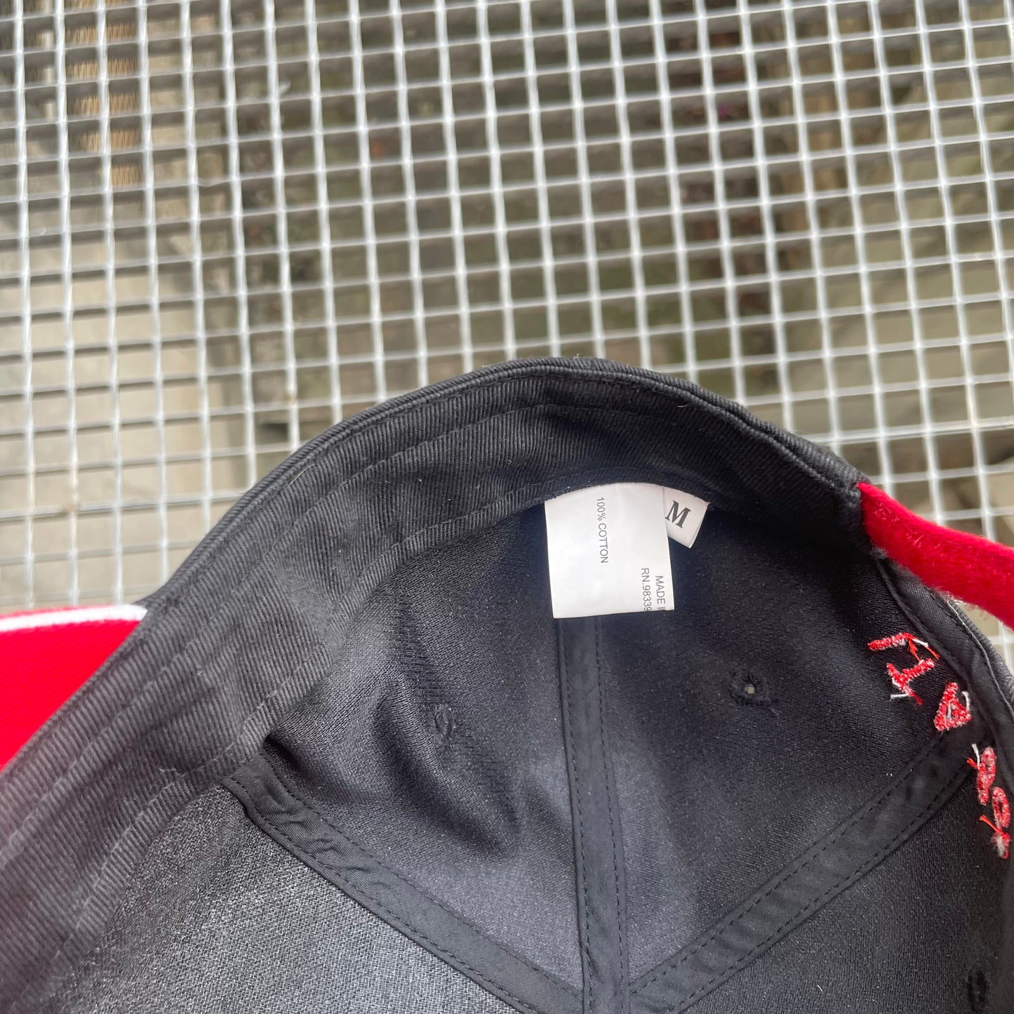 Prada Luna Rossa Cap (M)