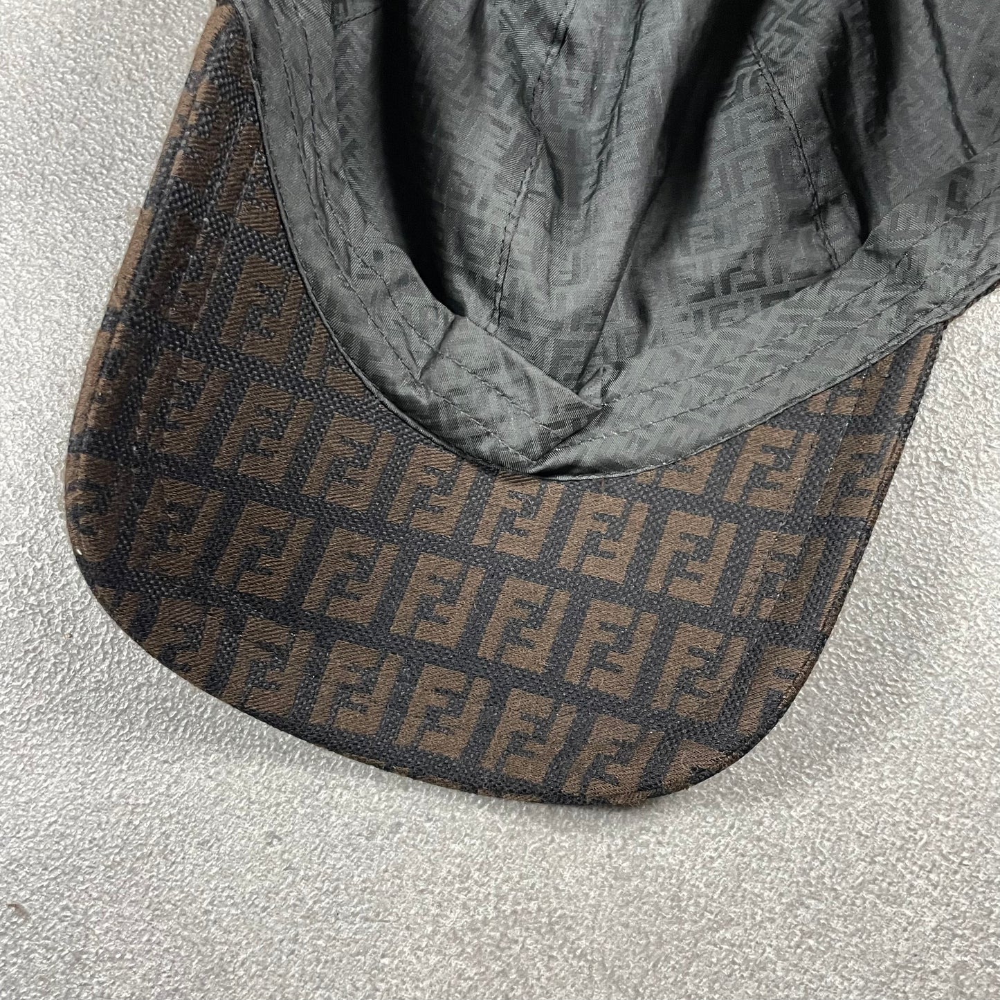 Fendi vintage Cap (L)