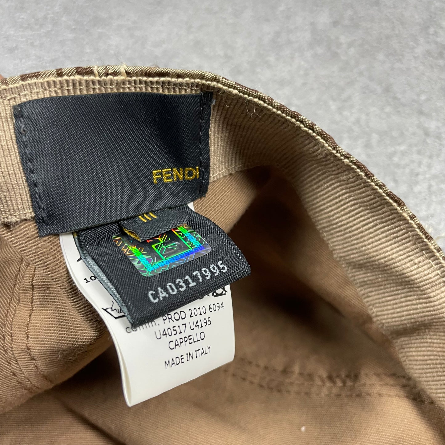 Fendi vintage Cap (XS)