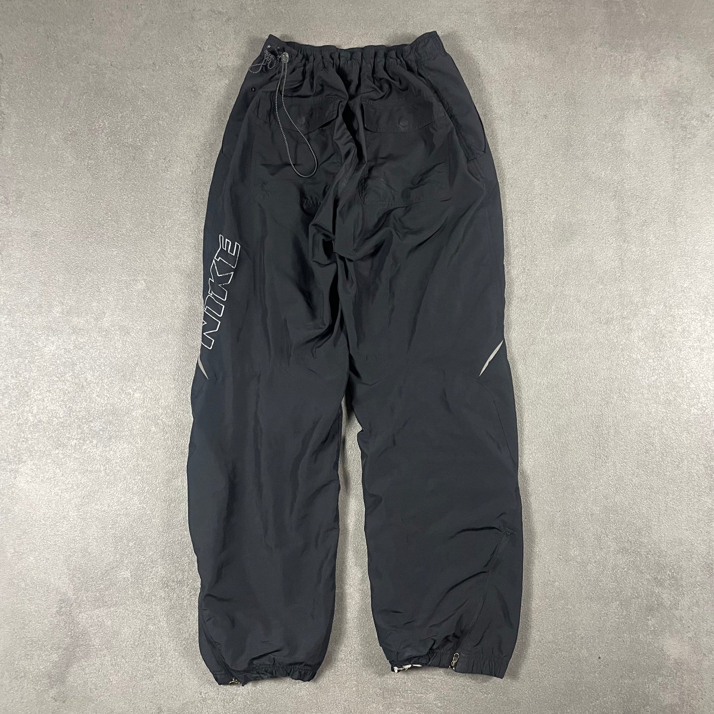 Nike vintage Bundle Pants (L)