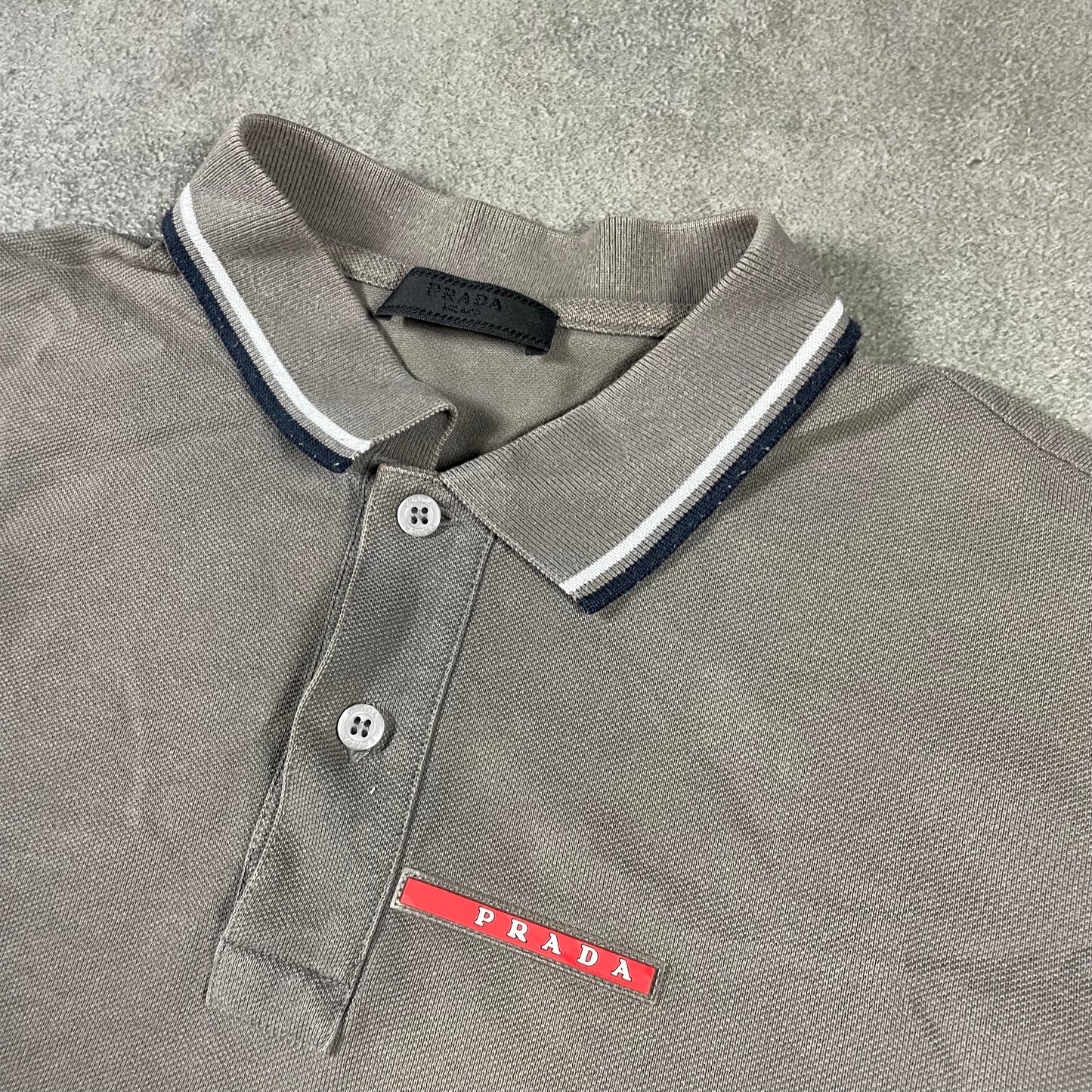 Prada vintage Polo (M-L)