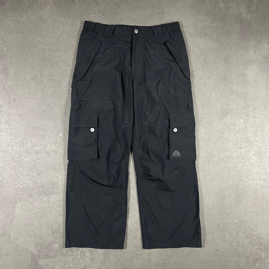 Nike ACG vintage Cargo Pants