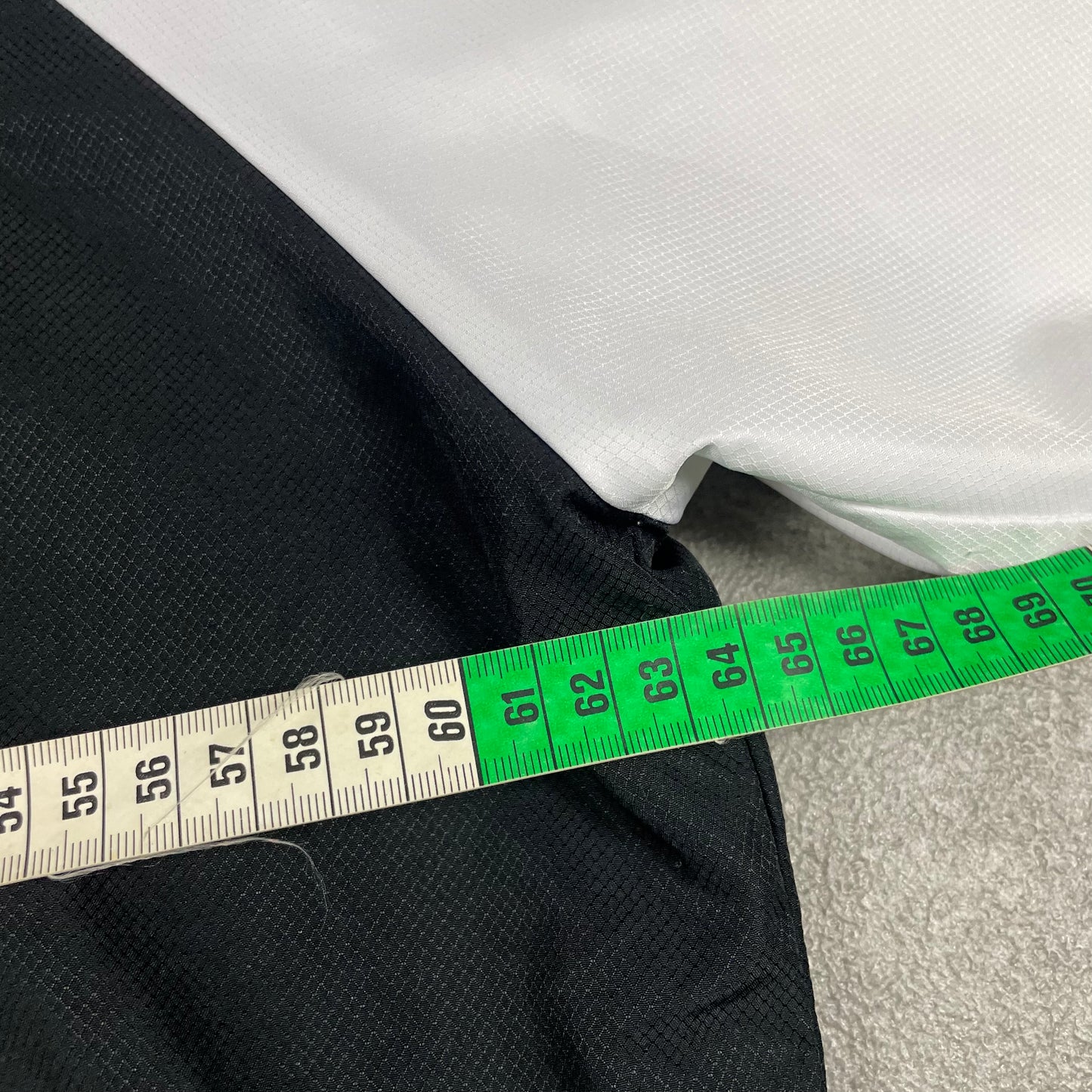 Lacoste Tracksuit (L-XL)