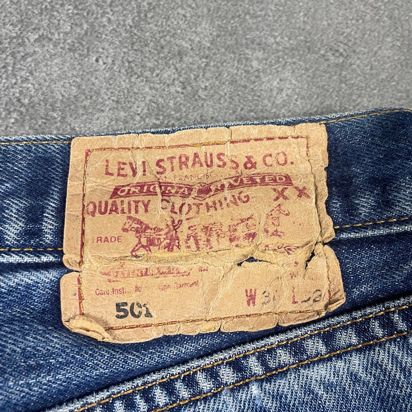 Levis 501 vintage (34x32)