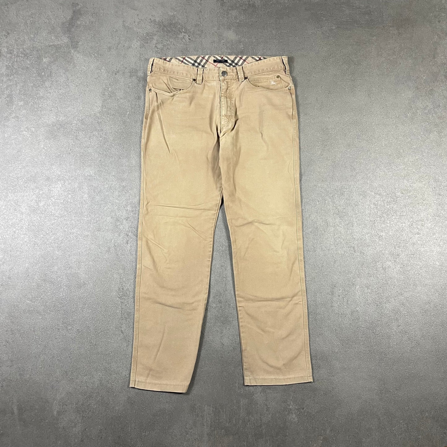 Burberry Chino Pants (L)