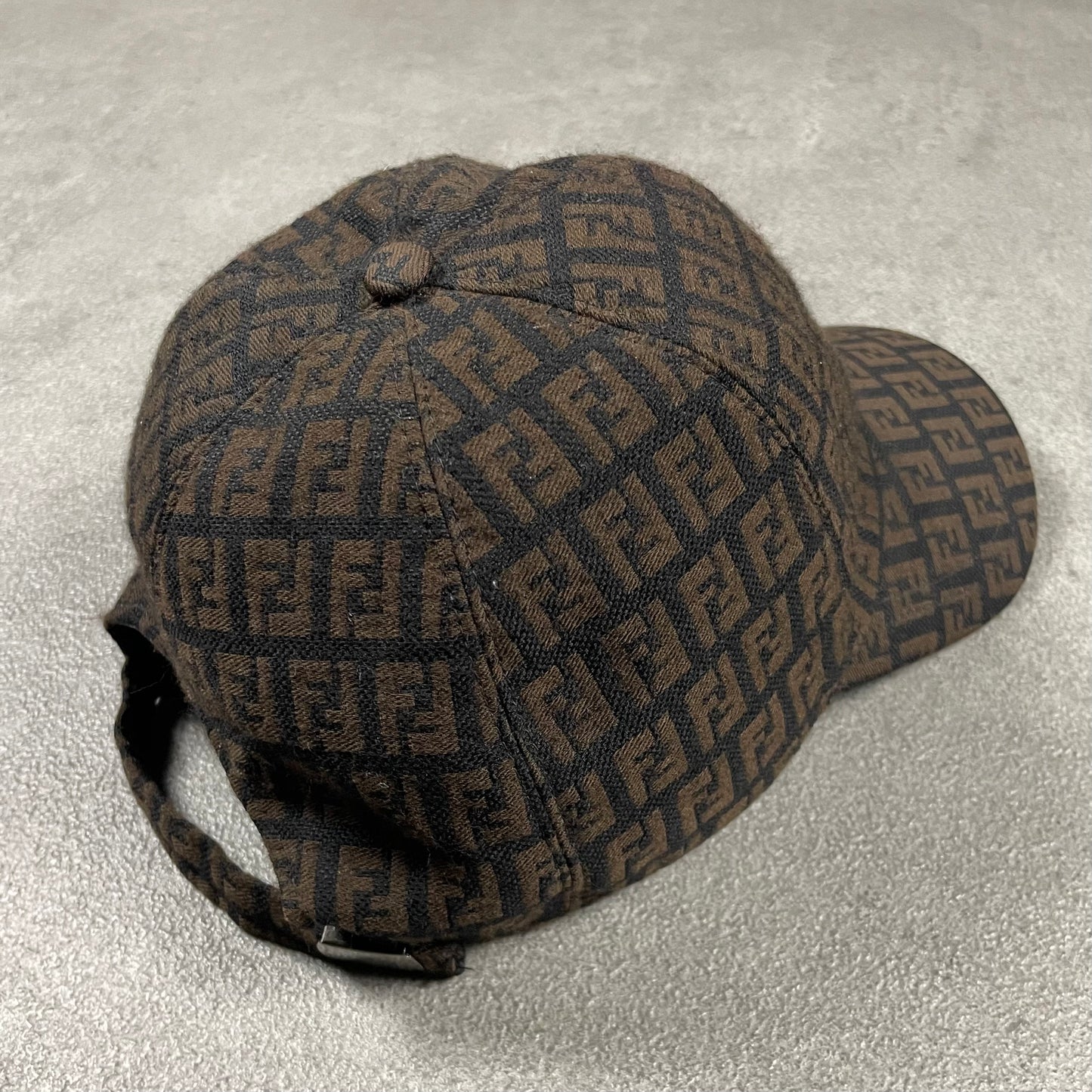 Fendi vintage Cap (L)