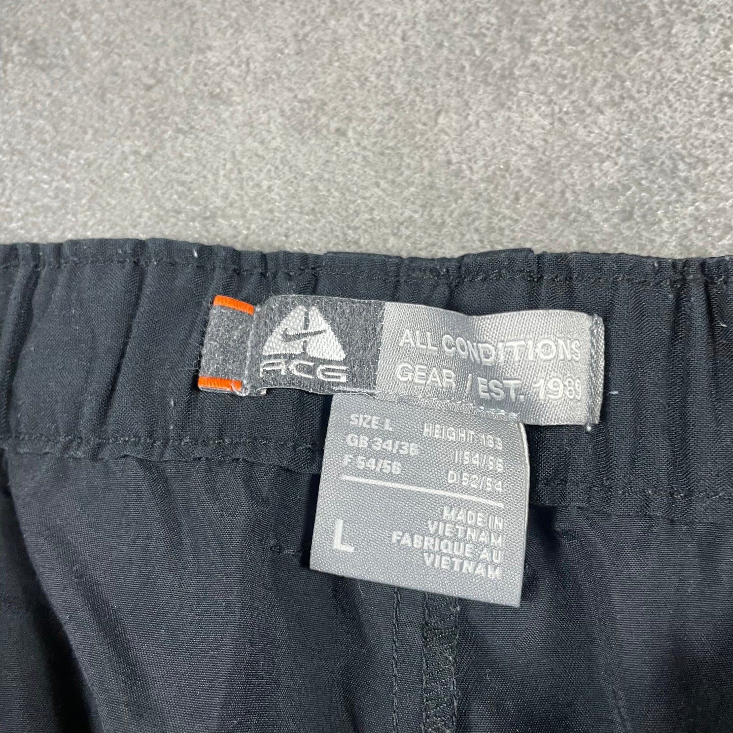 Nike ACG vintage Cargo Pants