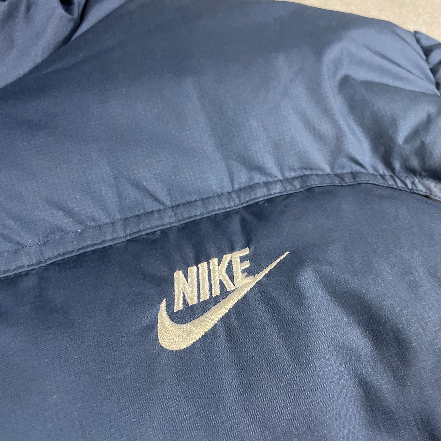 Nike vintage Puffer (L)