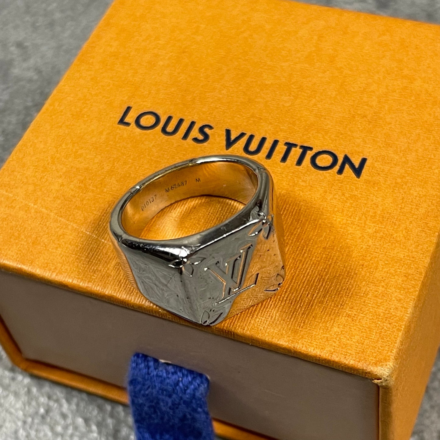 Louis Vuitton Classic Ring