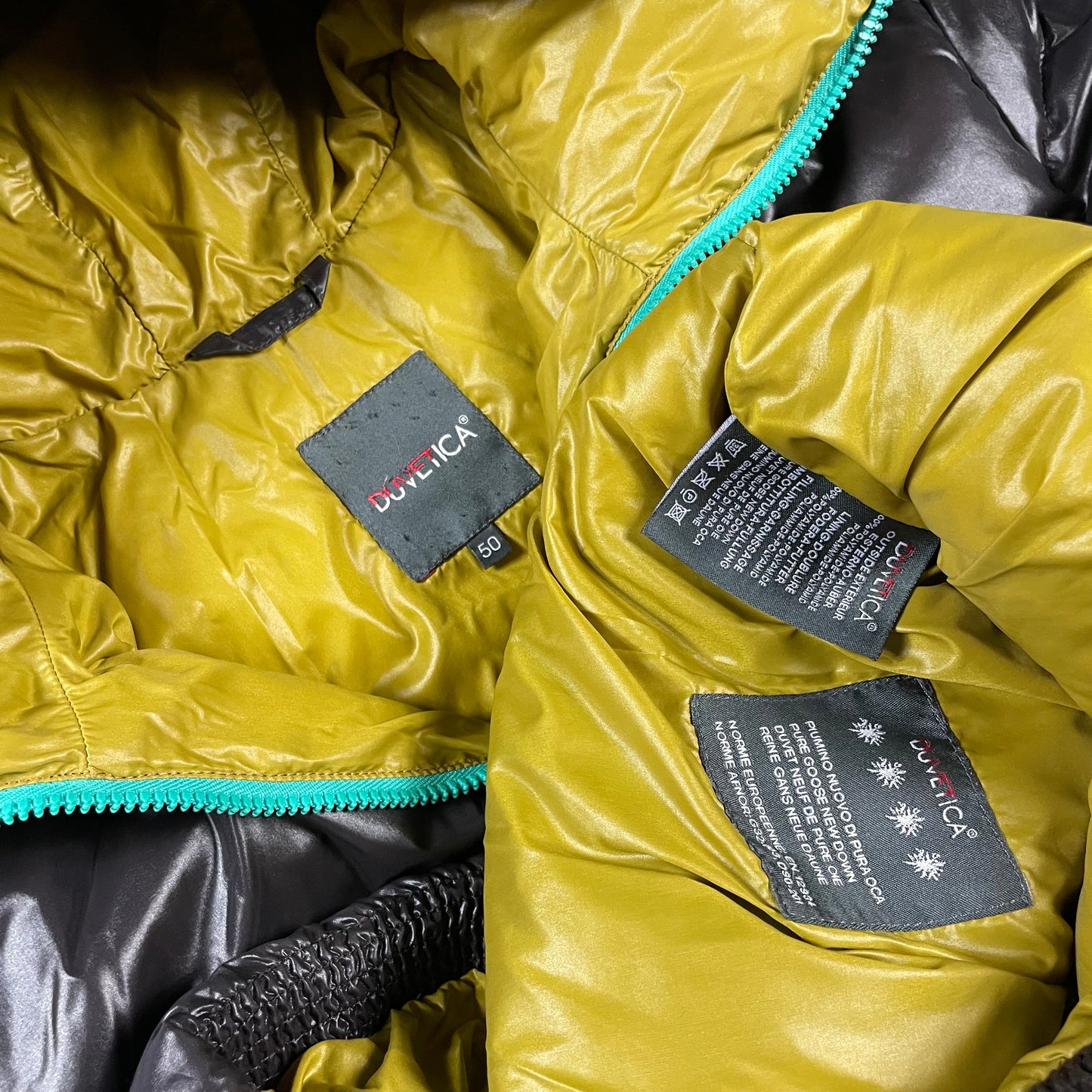 Duvetica FullZip Puffer (M)