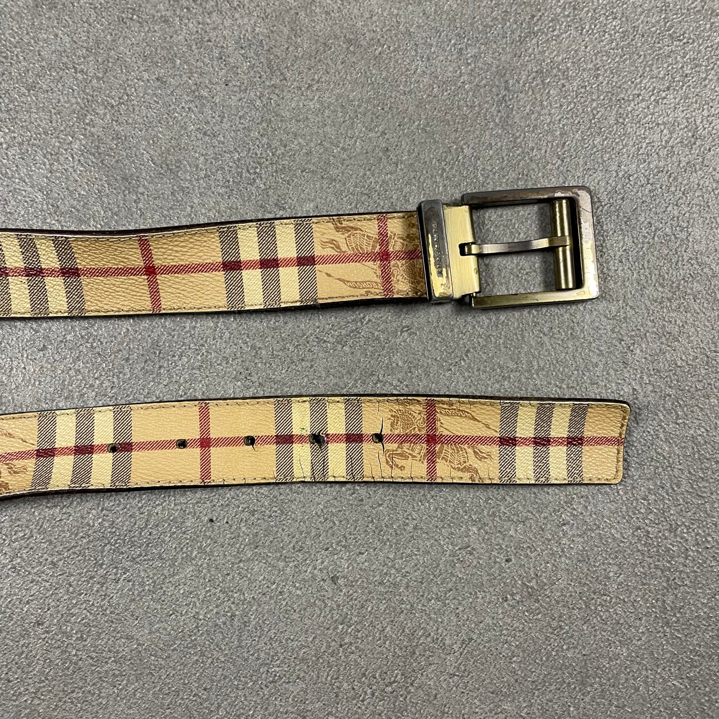 Burberry Belt (95)