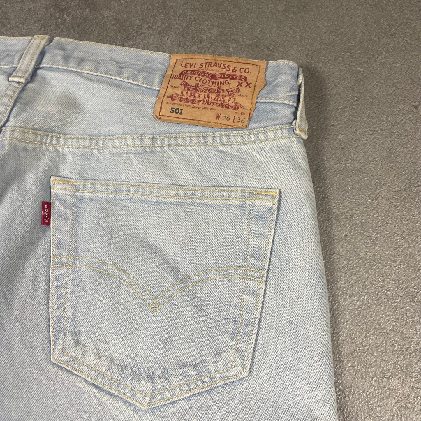 Levis 501 Made in Spain (36x36)