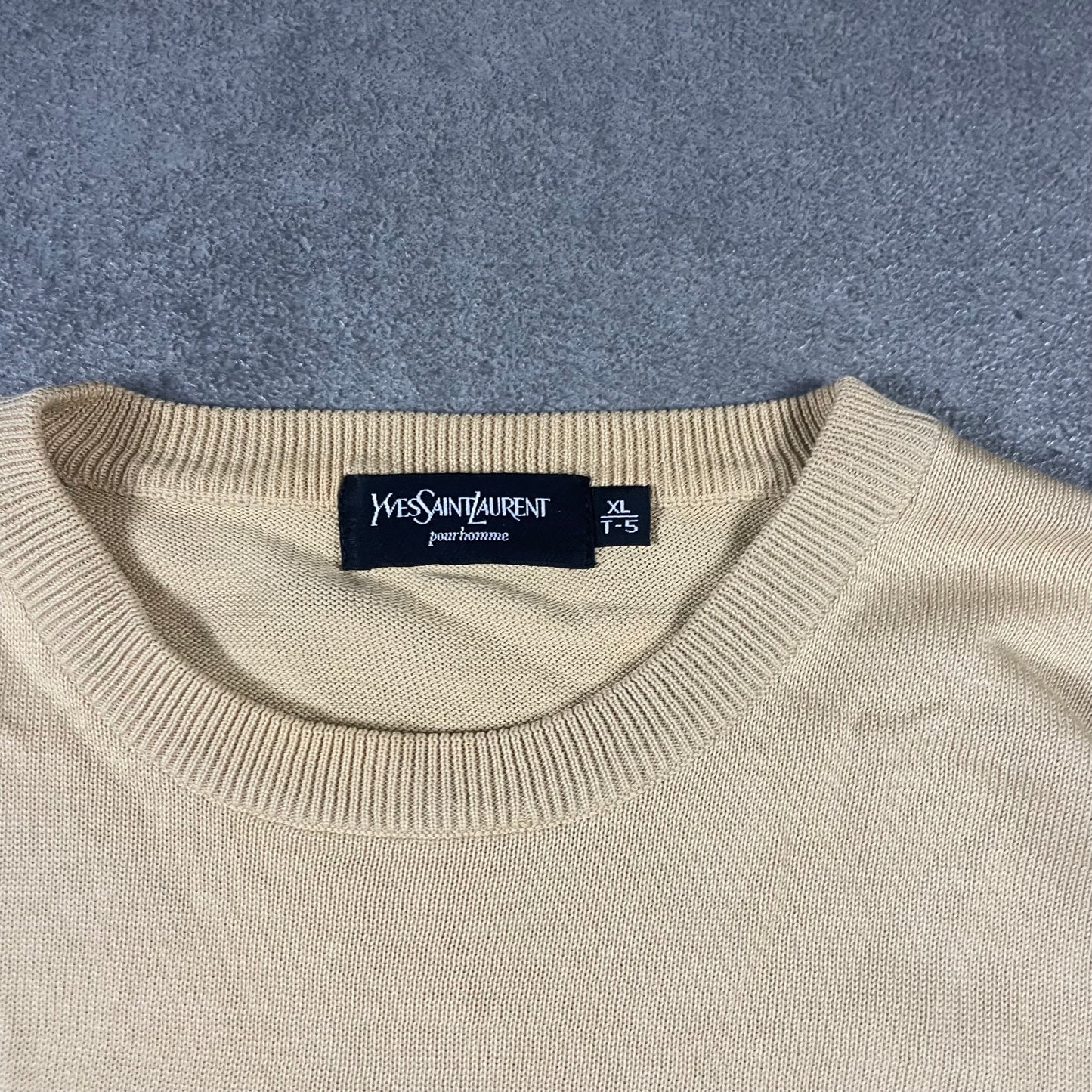 YSL vintage Crewneck (XL)