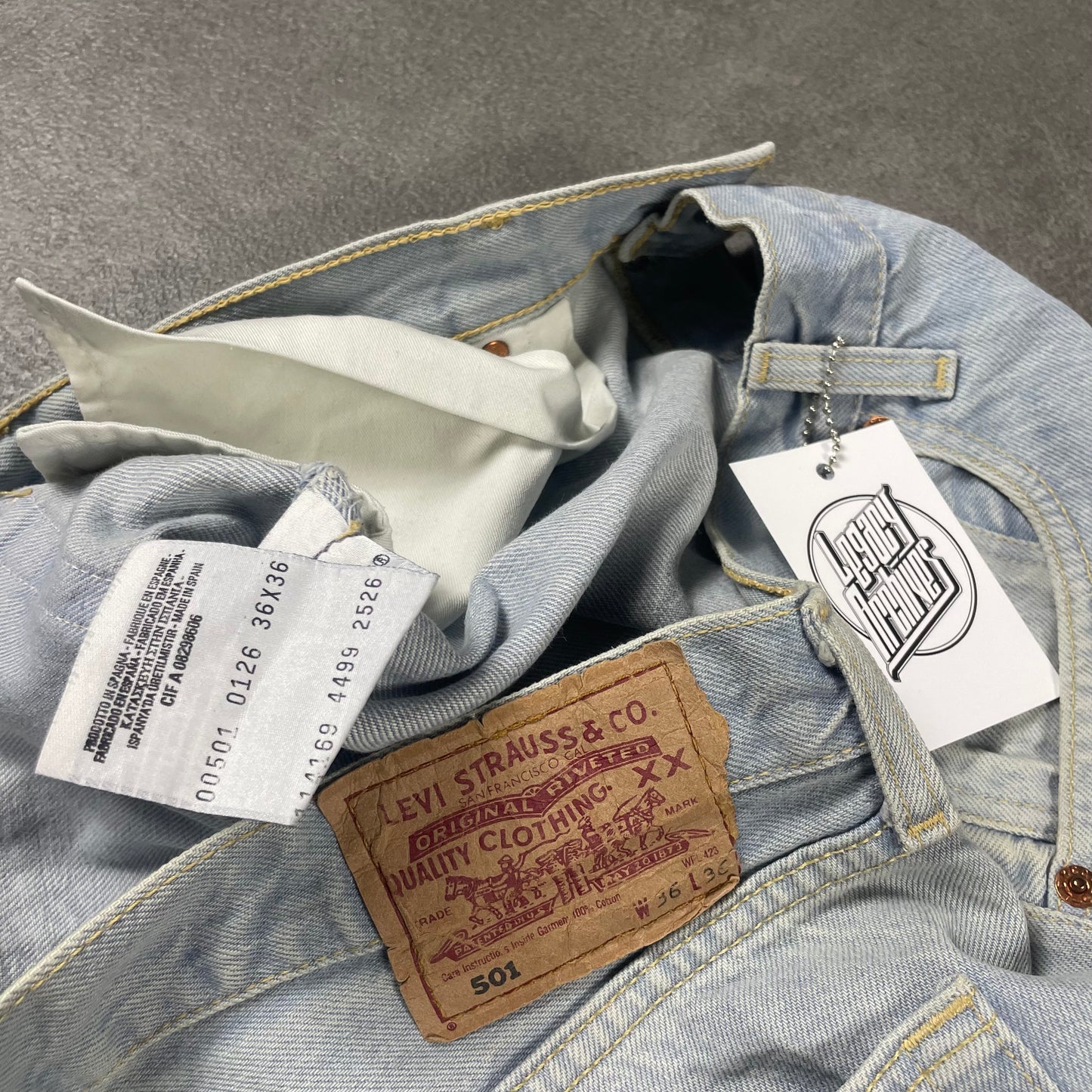 Levis 501 Made in Spain (36x36)