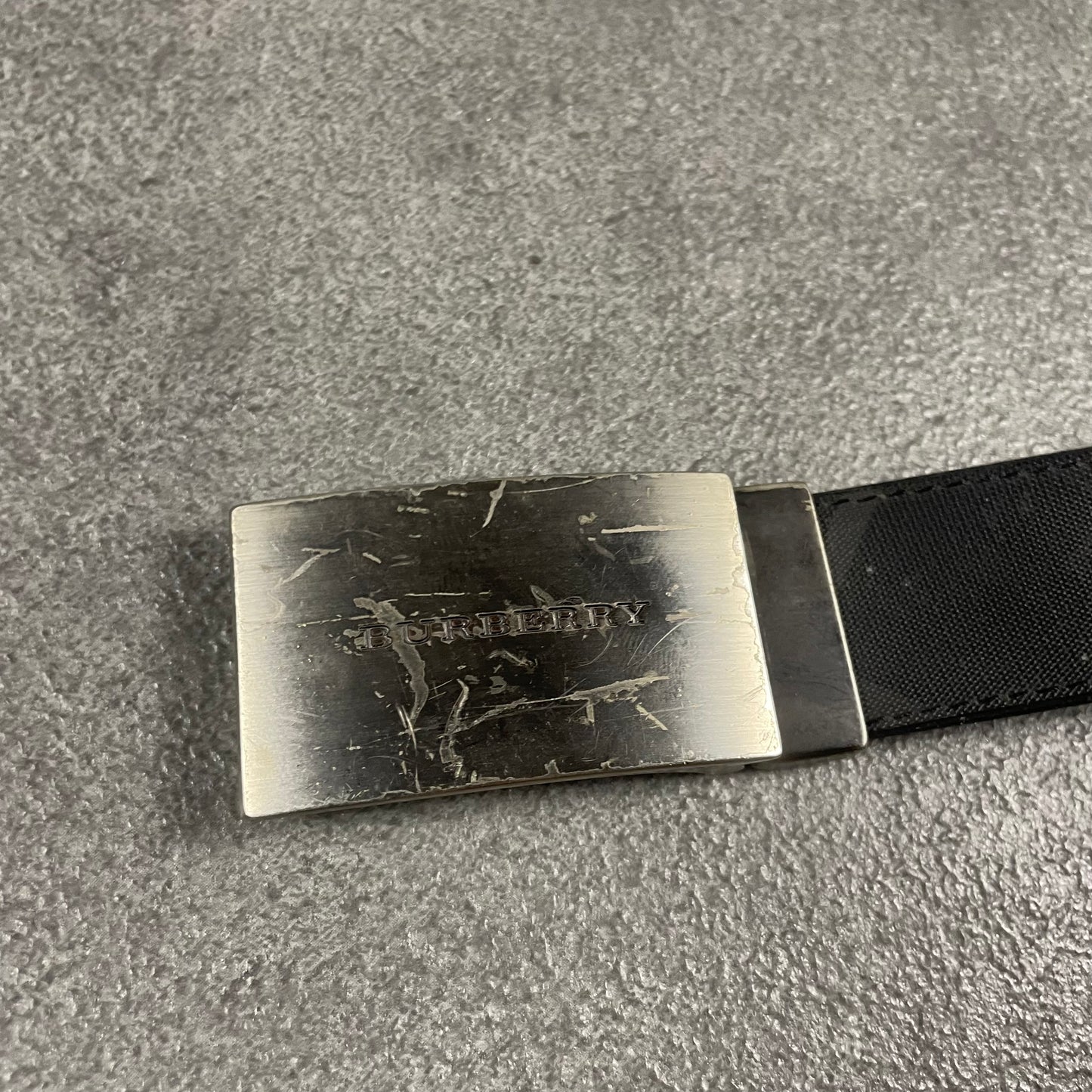 Burberry vintage Belt (105)