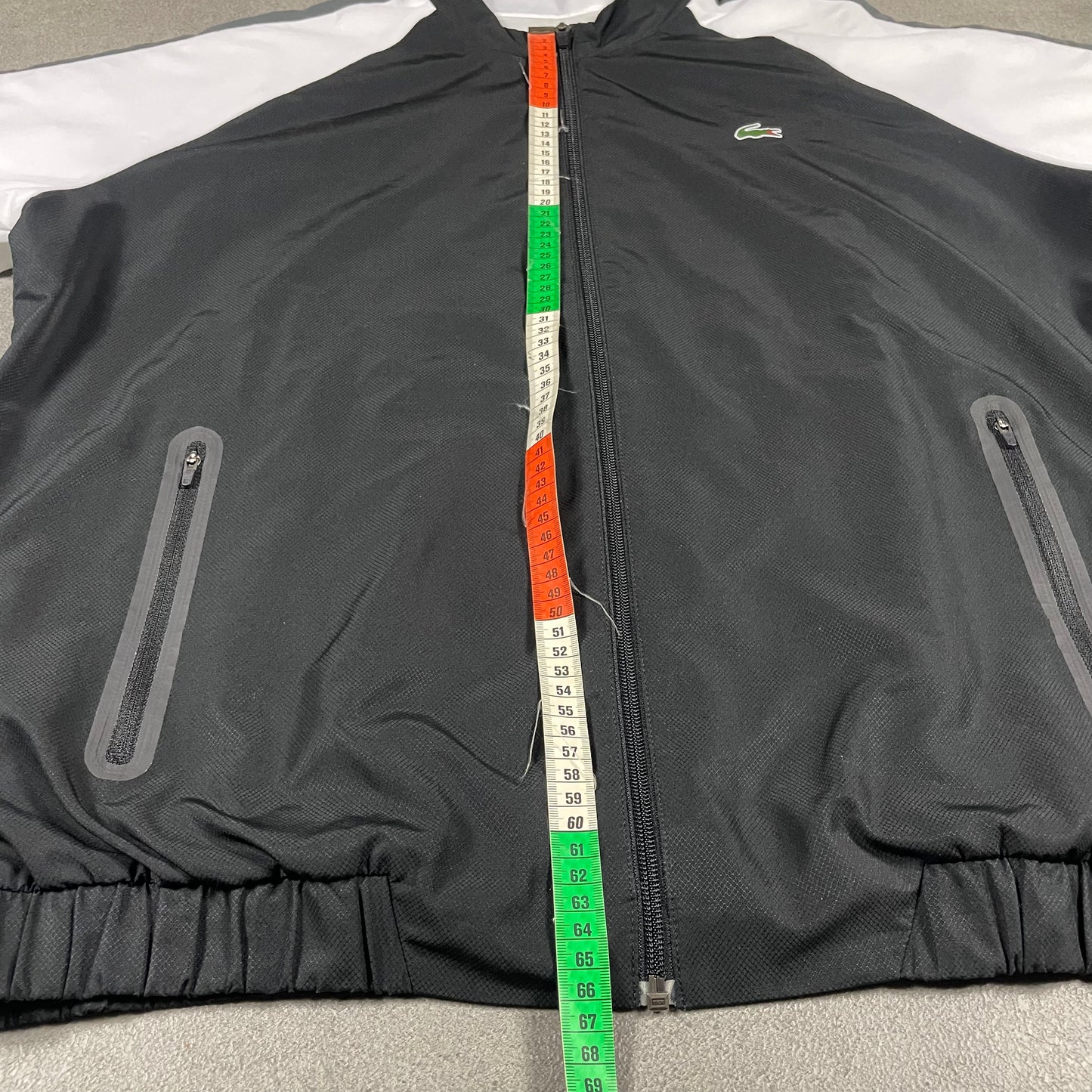 Lacoste Tracksuit (L-XL)