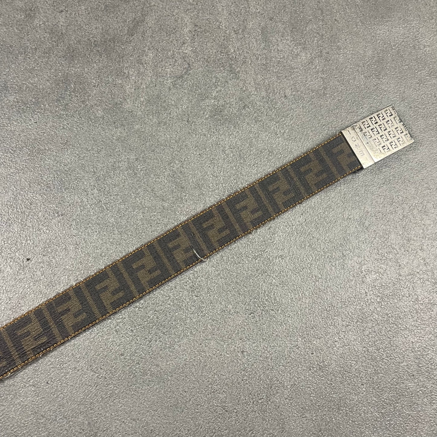 Fendi reversible Belt (110)