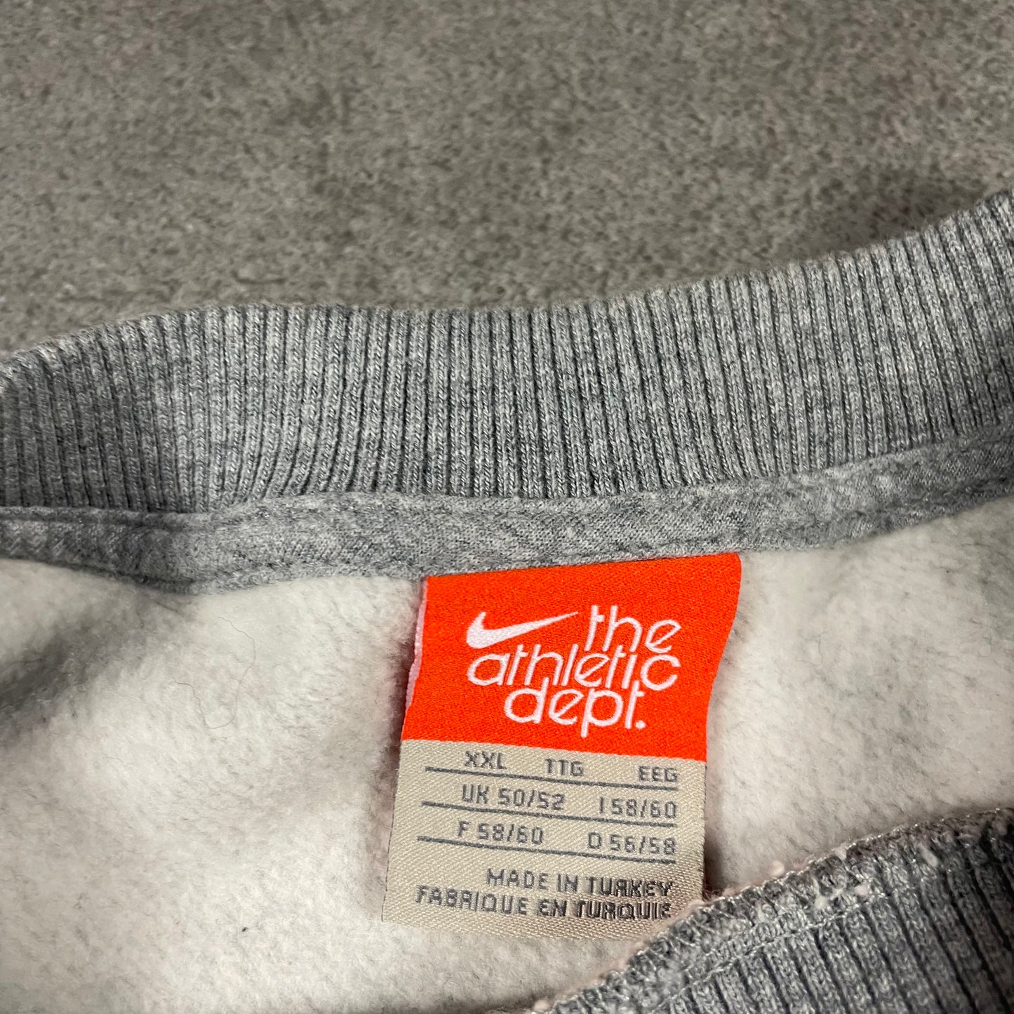 Nike vintage sweater (XXL)