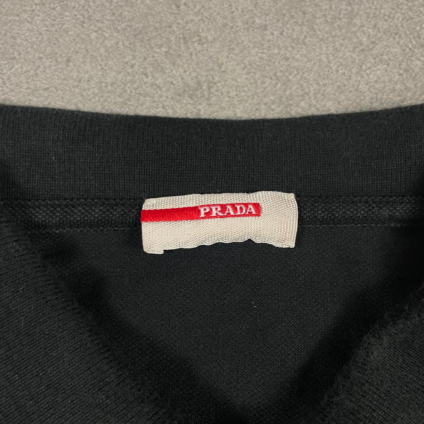 Prada vintage polo (M-L)