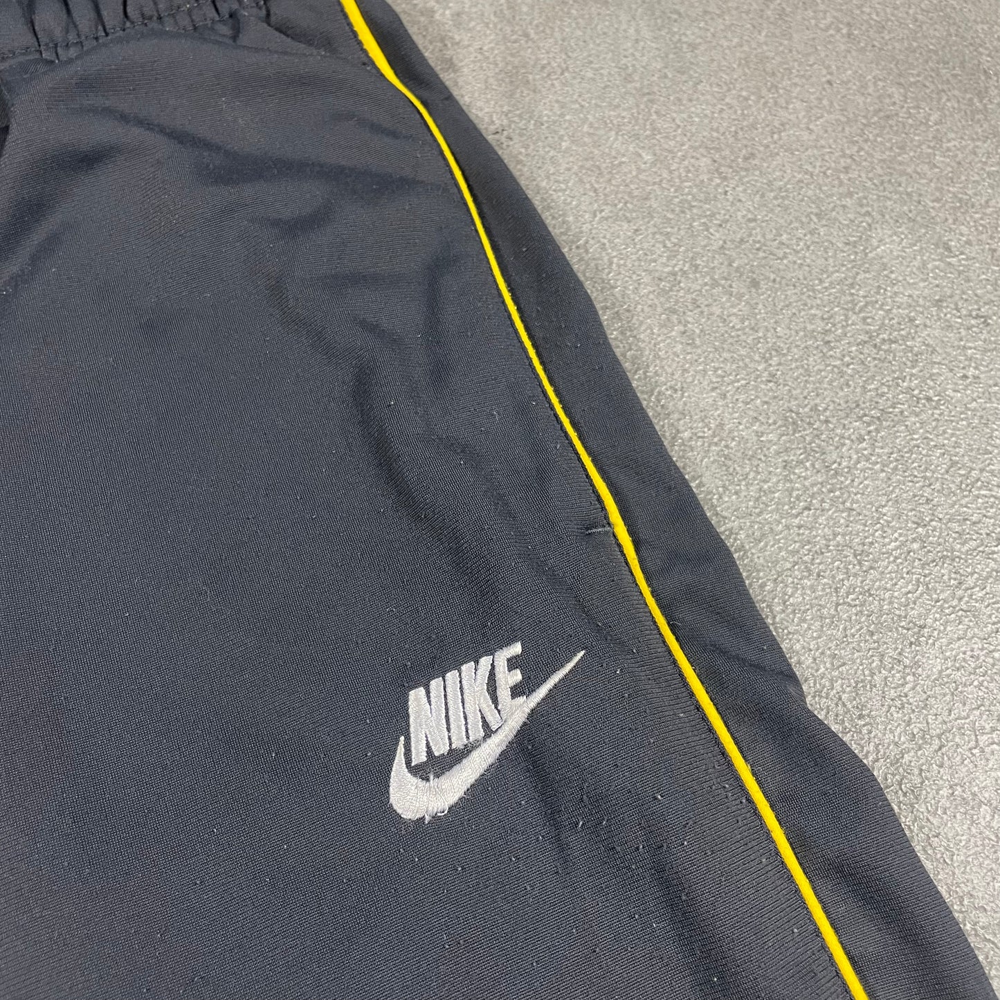 Nike Vintage Tracksuit (L)