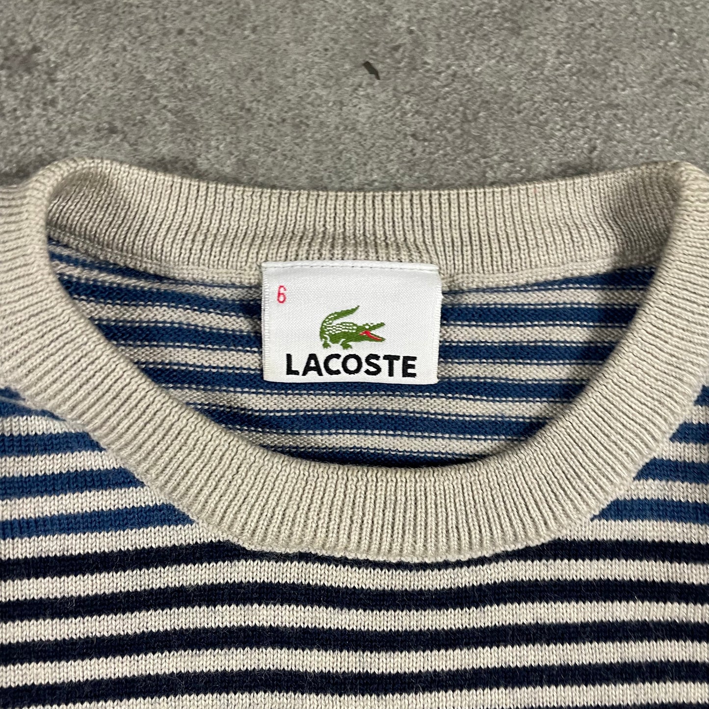 Lacoste Crewneck (L-XL)