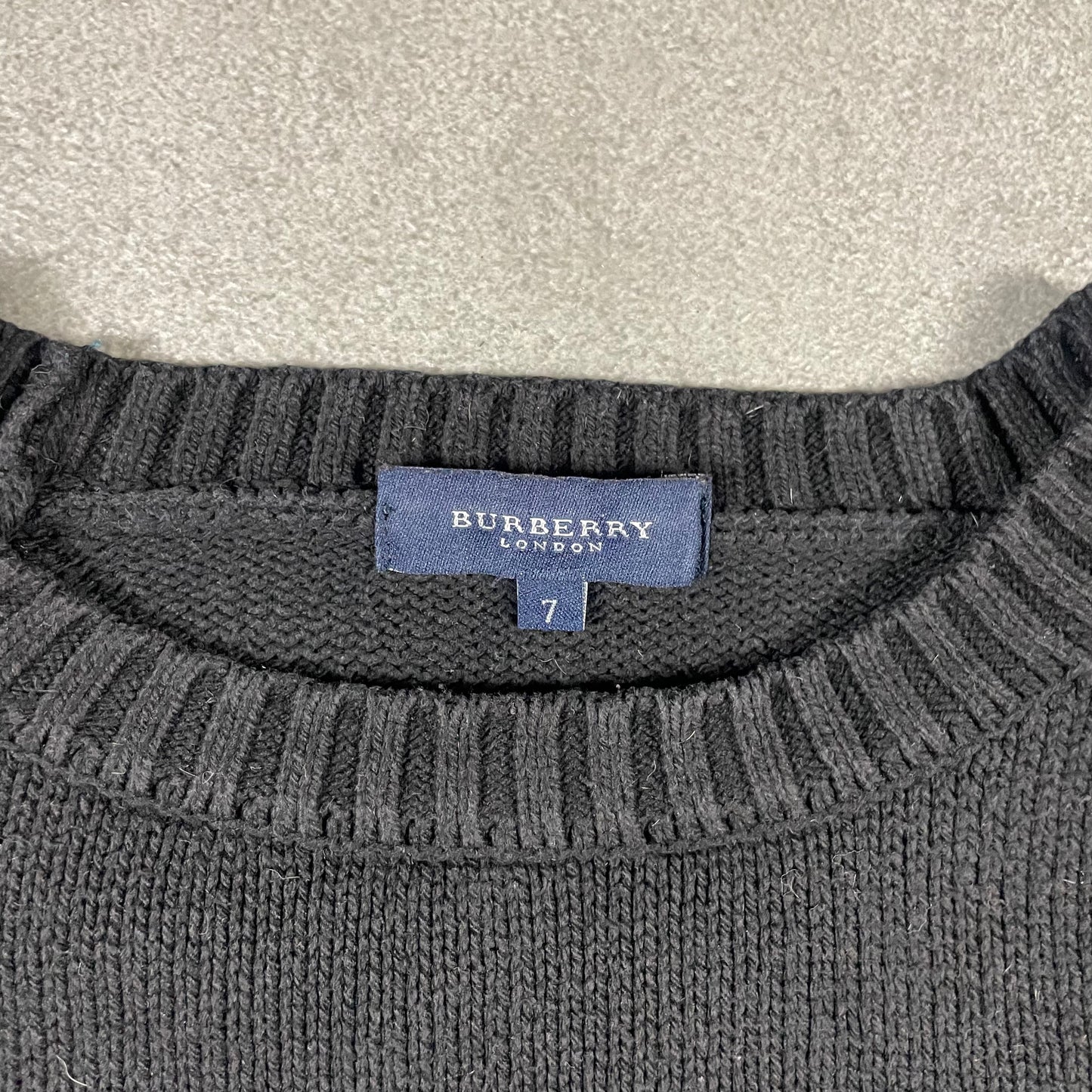 Burberry Crewneck (XL)