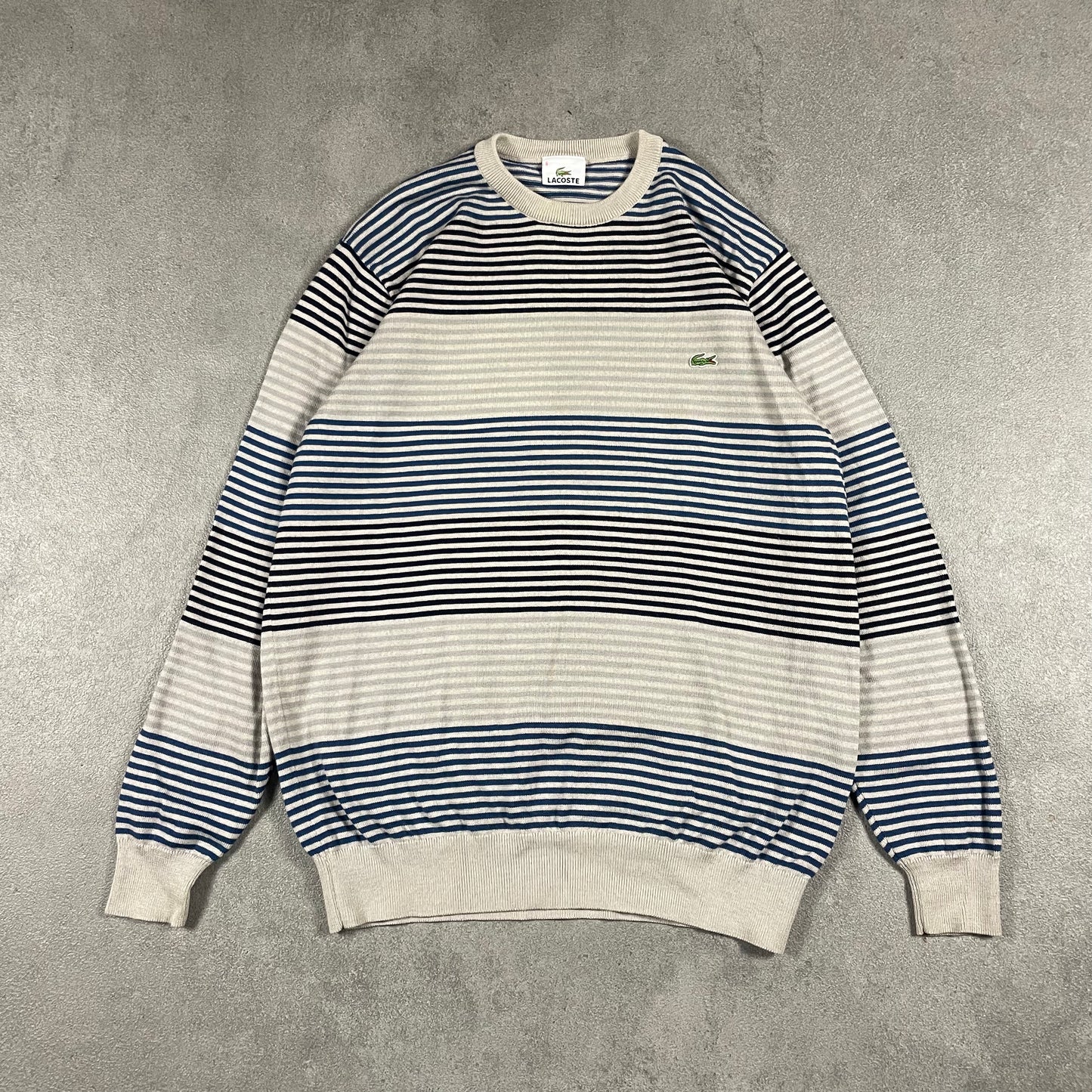 Lacoste Crewneck (L-XL)