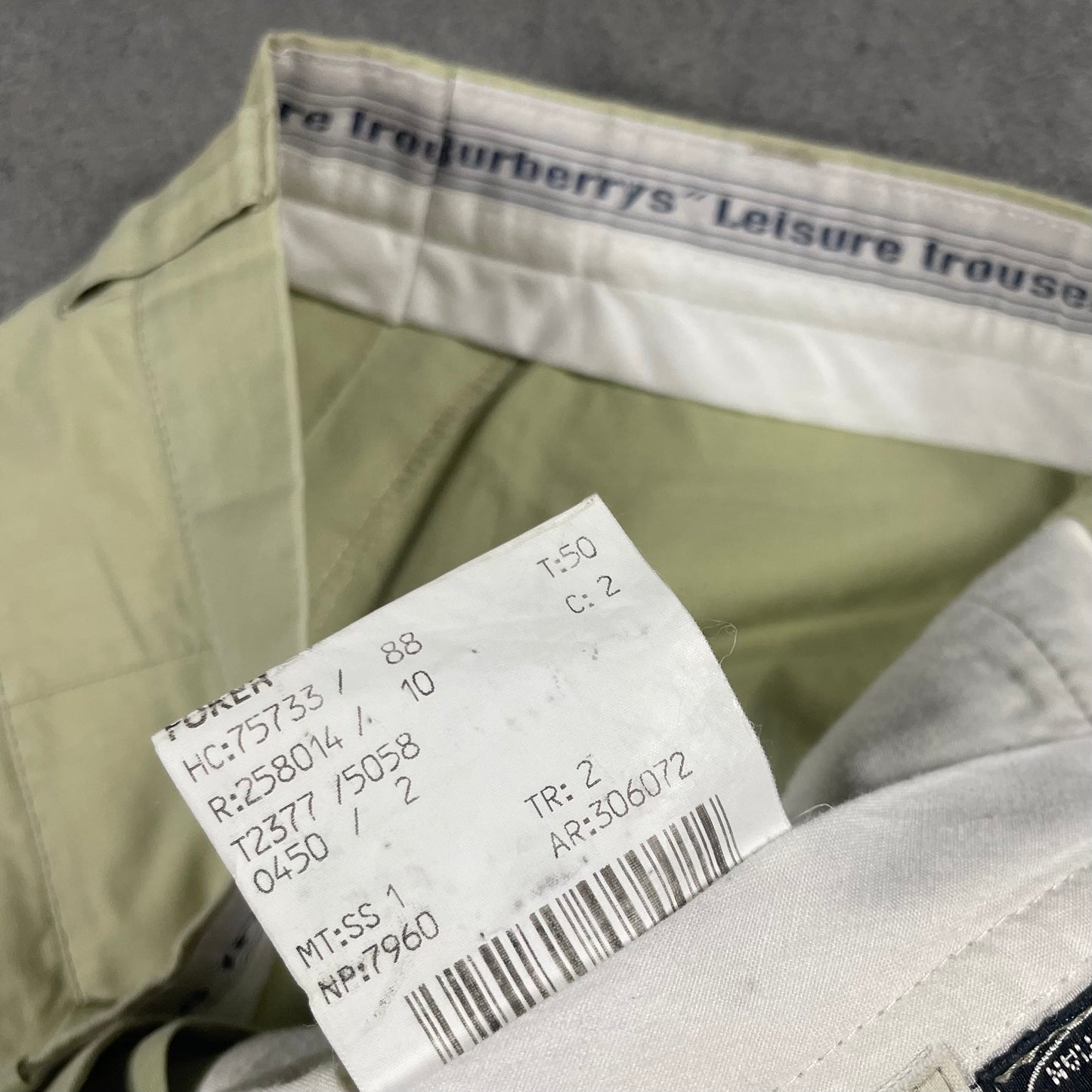 Burberry vintage Pants (L)