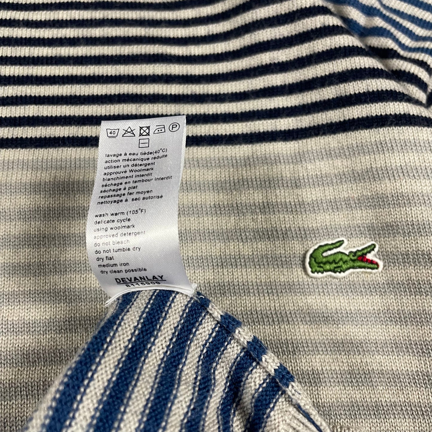 Lacoste Crewneck (L-XL)