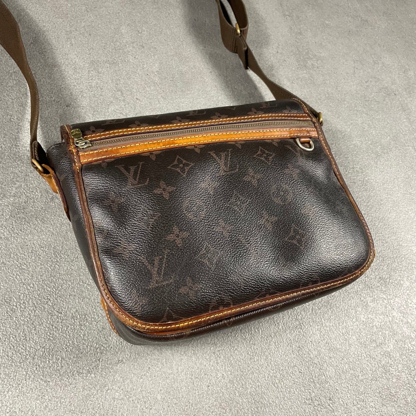 Louis Vuitton Bosphore Bag