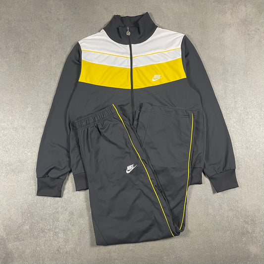 Nike Vintage Tracksuit (L)