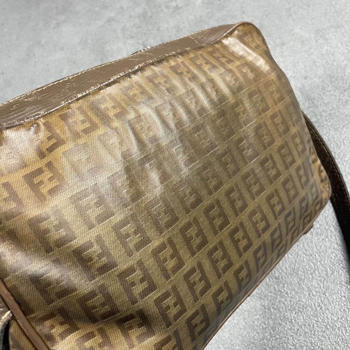 Fendi vintage Messenger