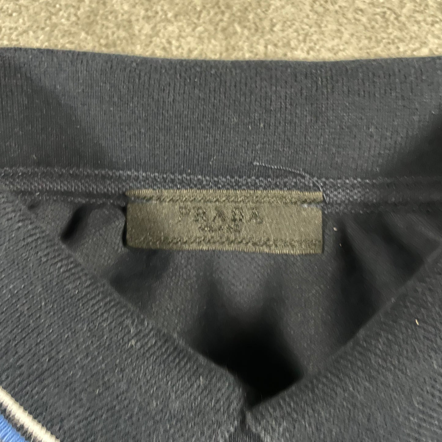 Prada vintage polo (M)