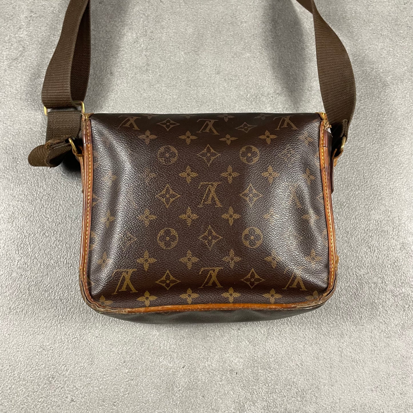 Louis Vuitton Bosphore Bag