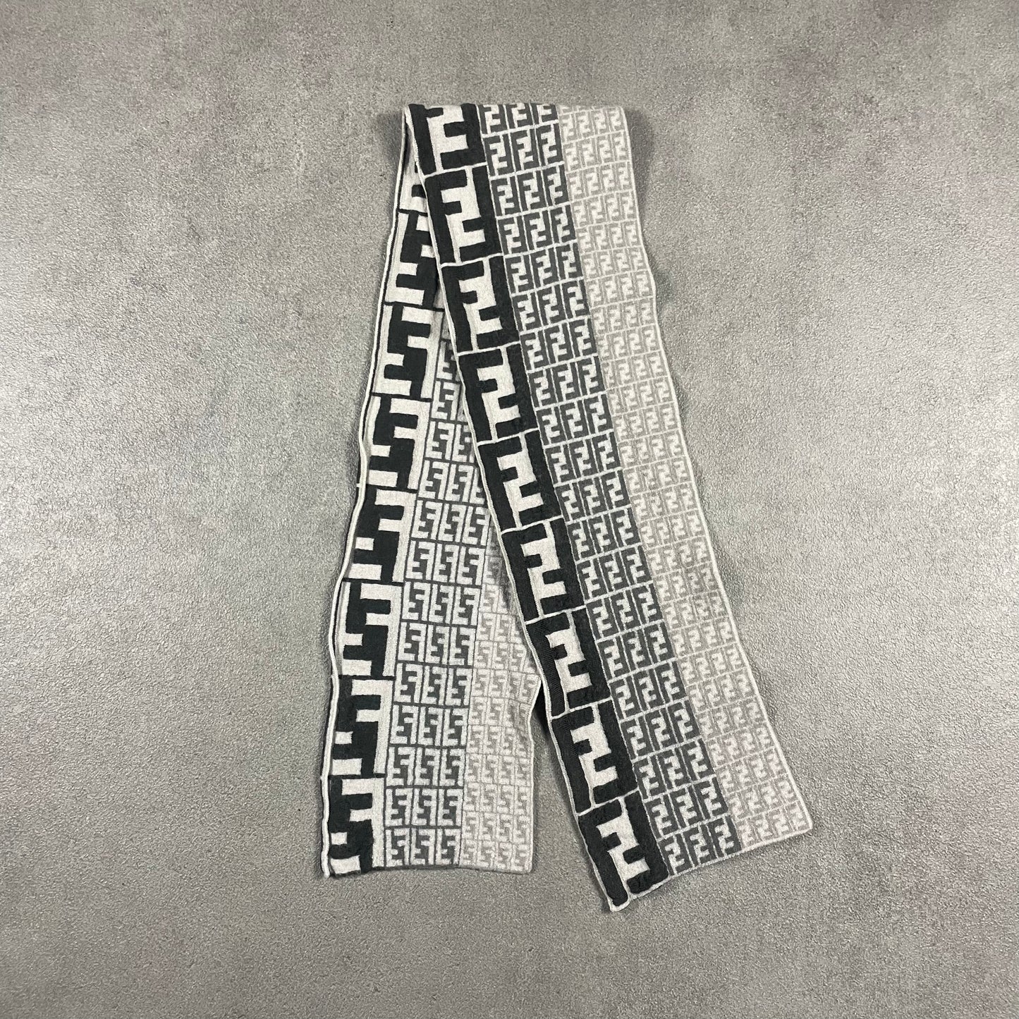 Fendi vintage Scarf