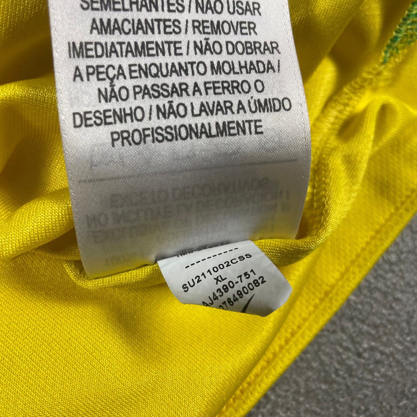 Nike x Brazil Jersey (XL Woman)