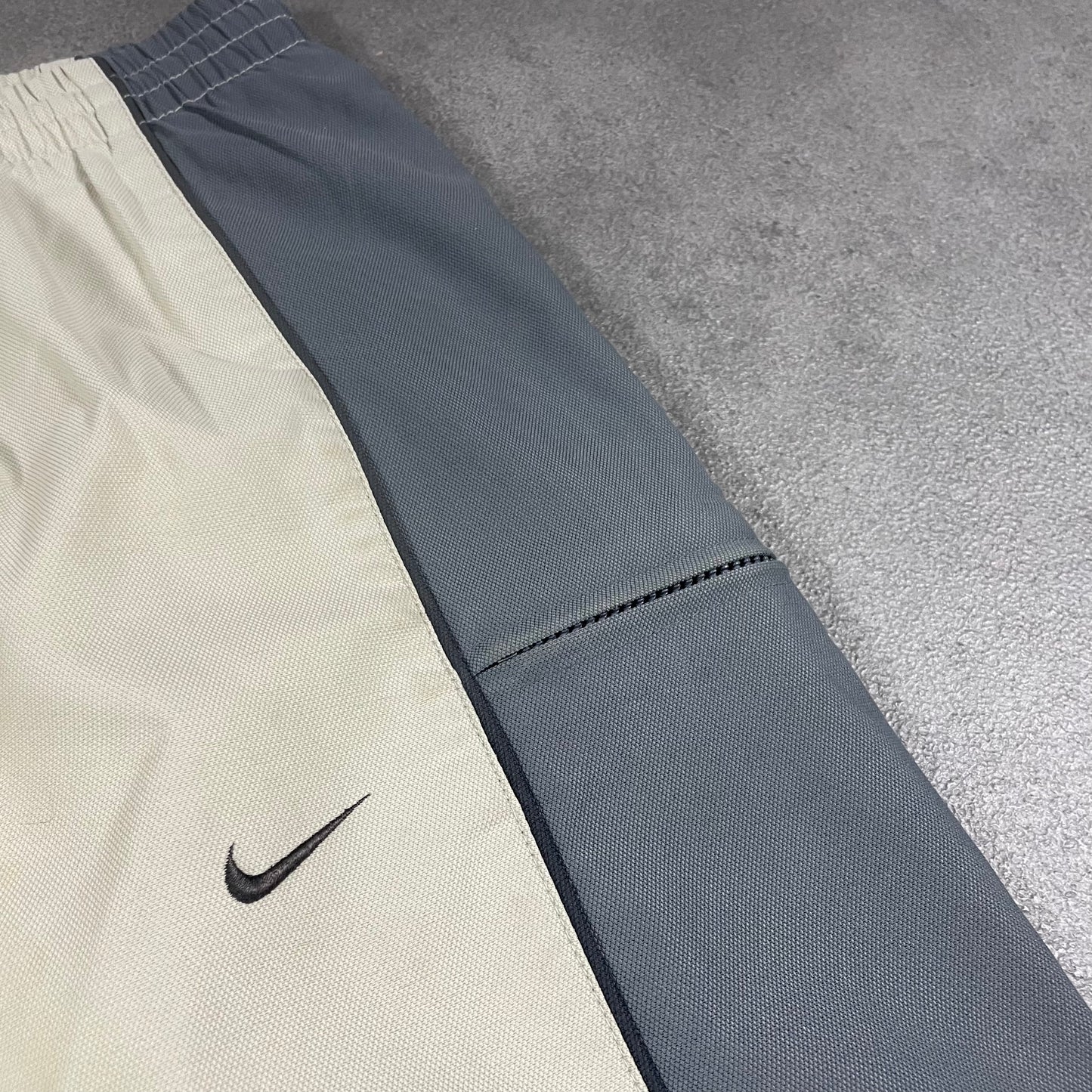 Nike vintage Trackpant (M)