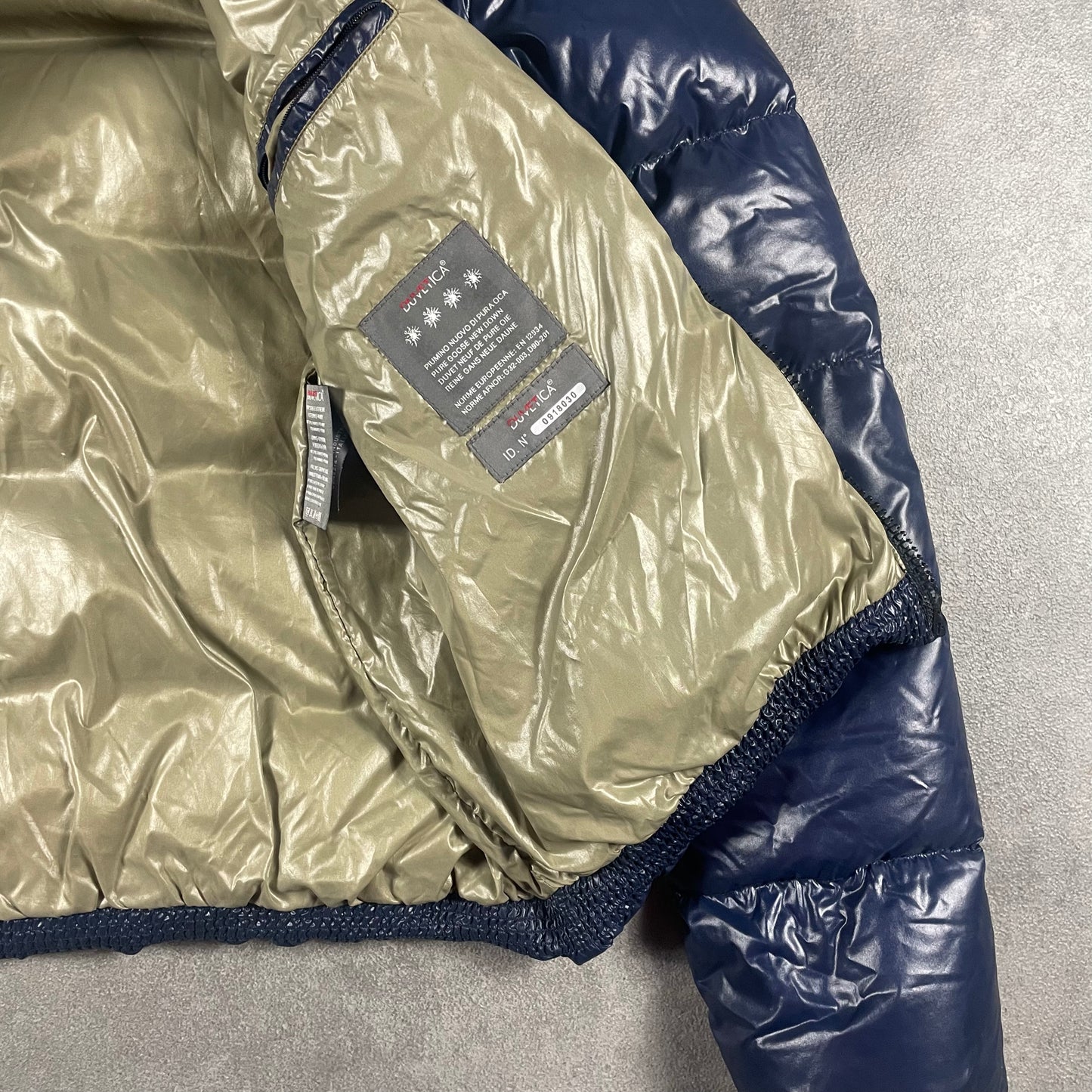 Duvetica Full Zip Puffer (M)