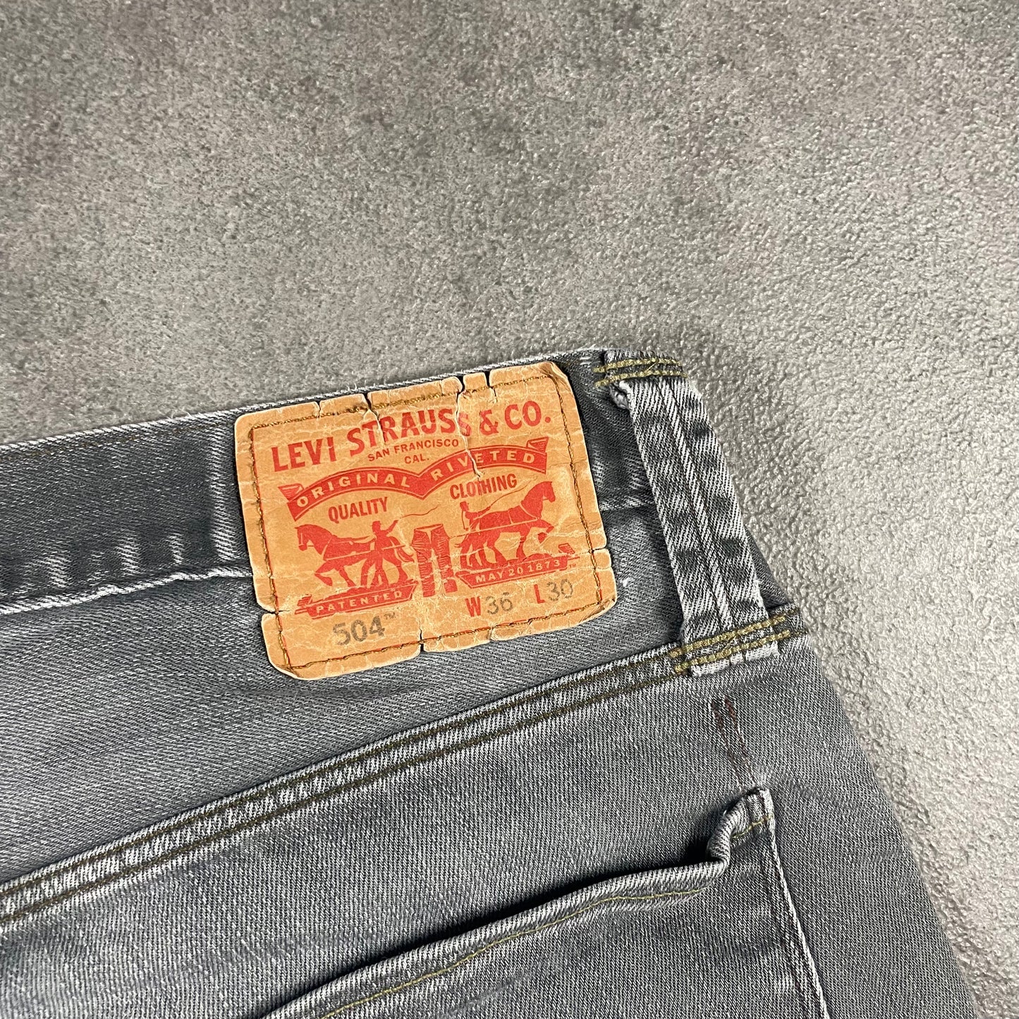 Levis 504 vintage (36/30)