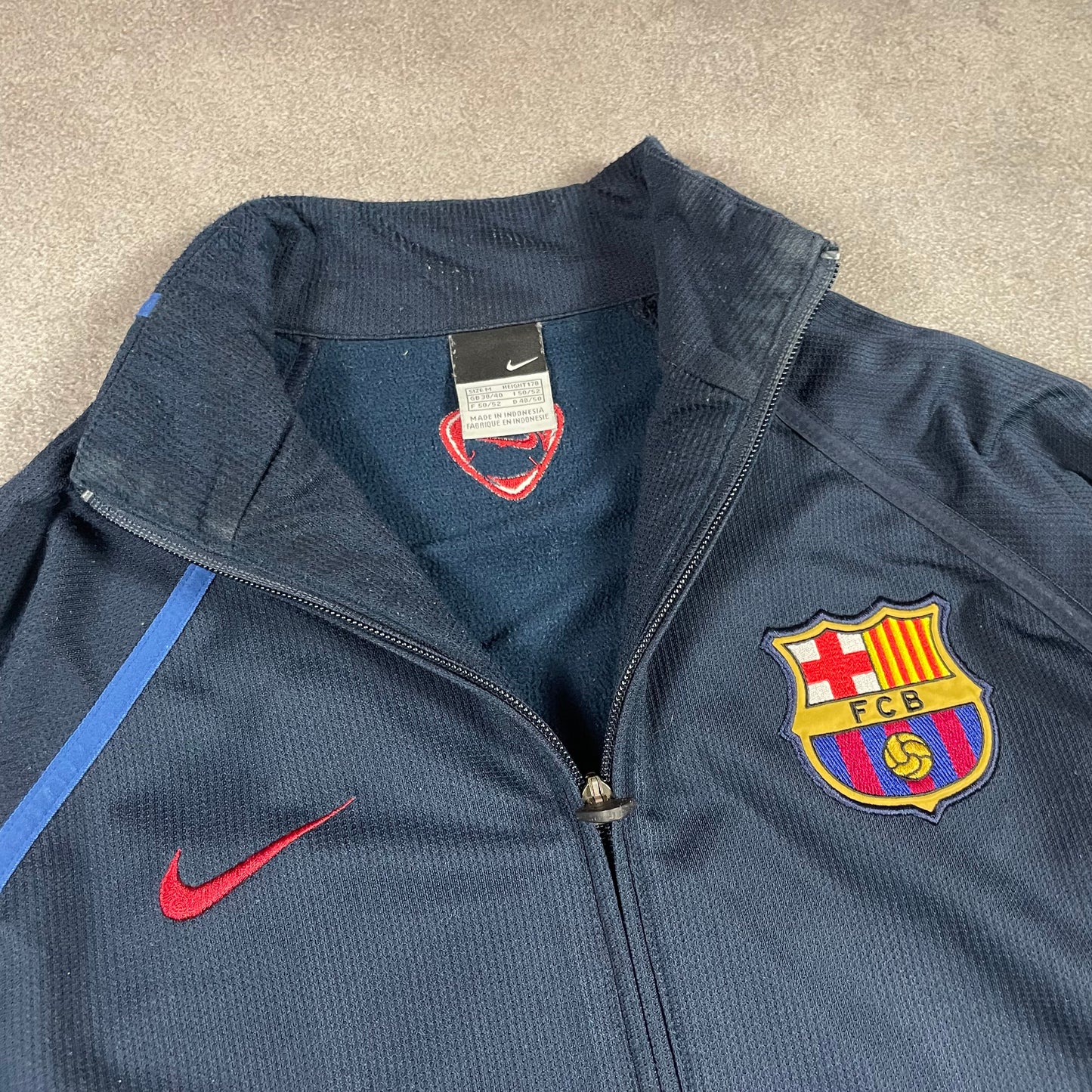 Nike x Barcelona Suit (M)