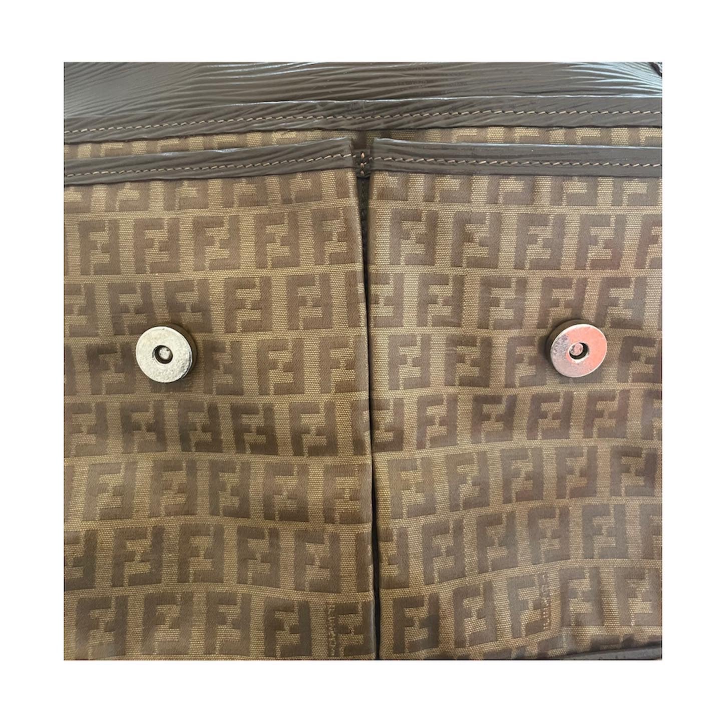 Fendi Messenger