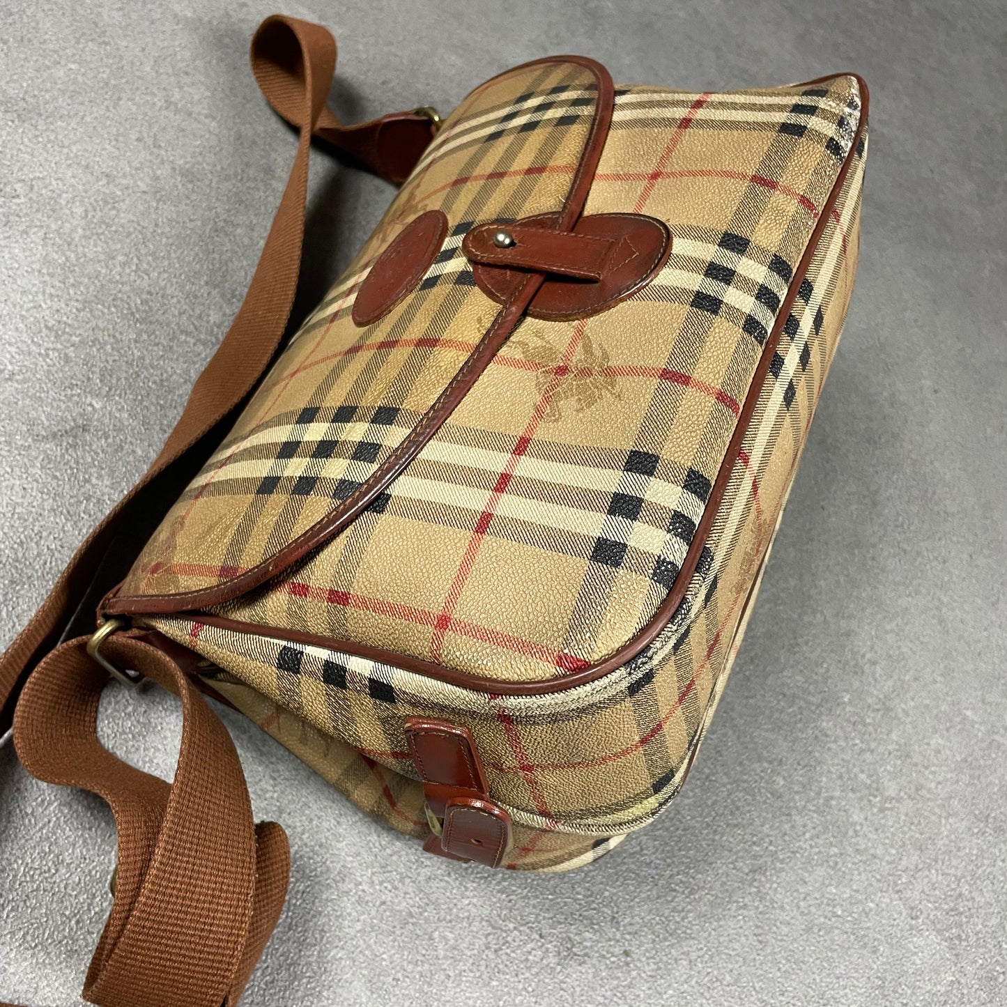 Burberry Vintage Messenger