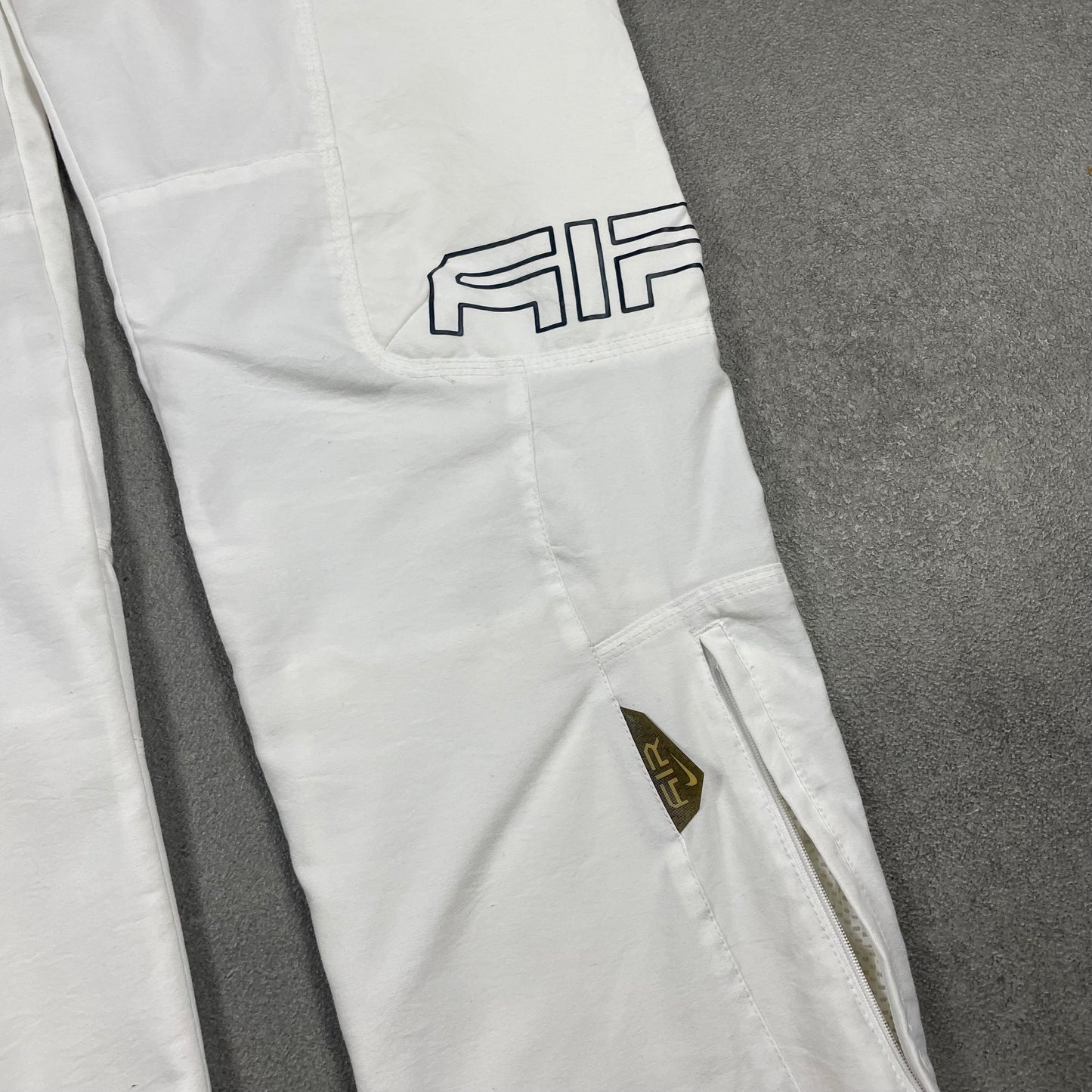 Nike Air Trackpant (M)