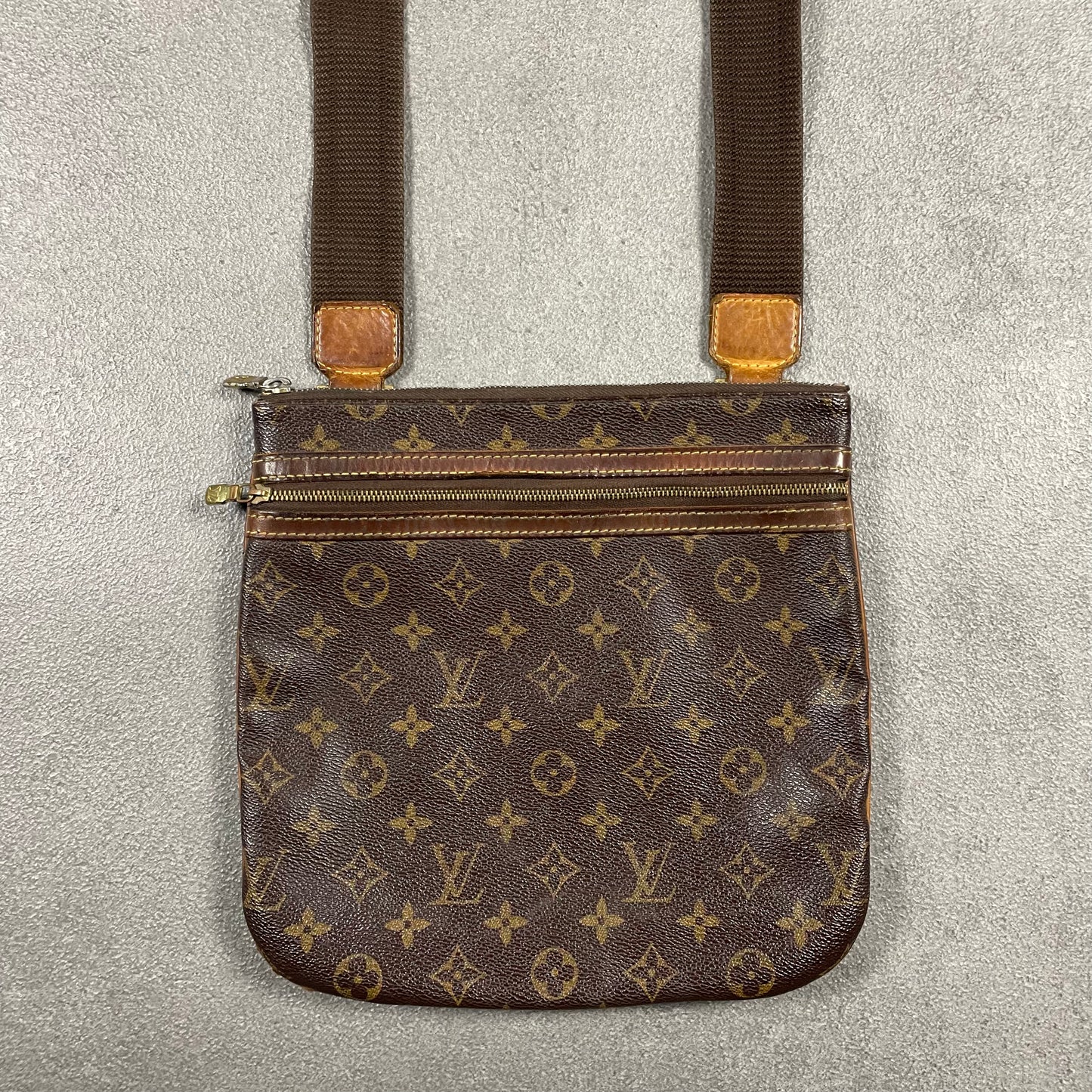 Louis Vuitton Bosphore Bag