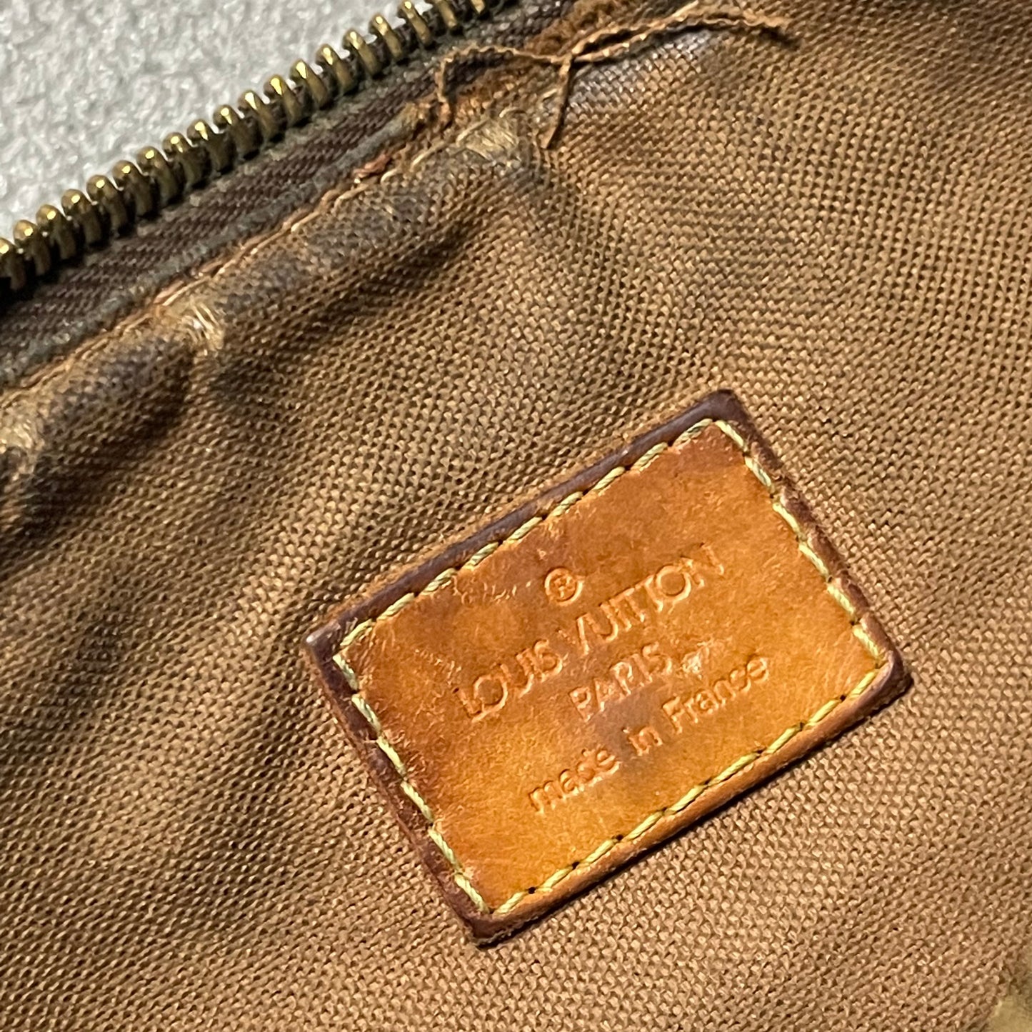 Louis Vuitton Bosphore Bag