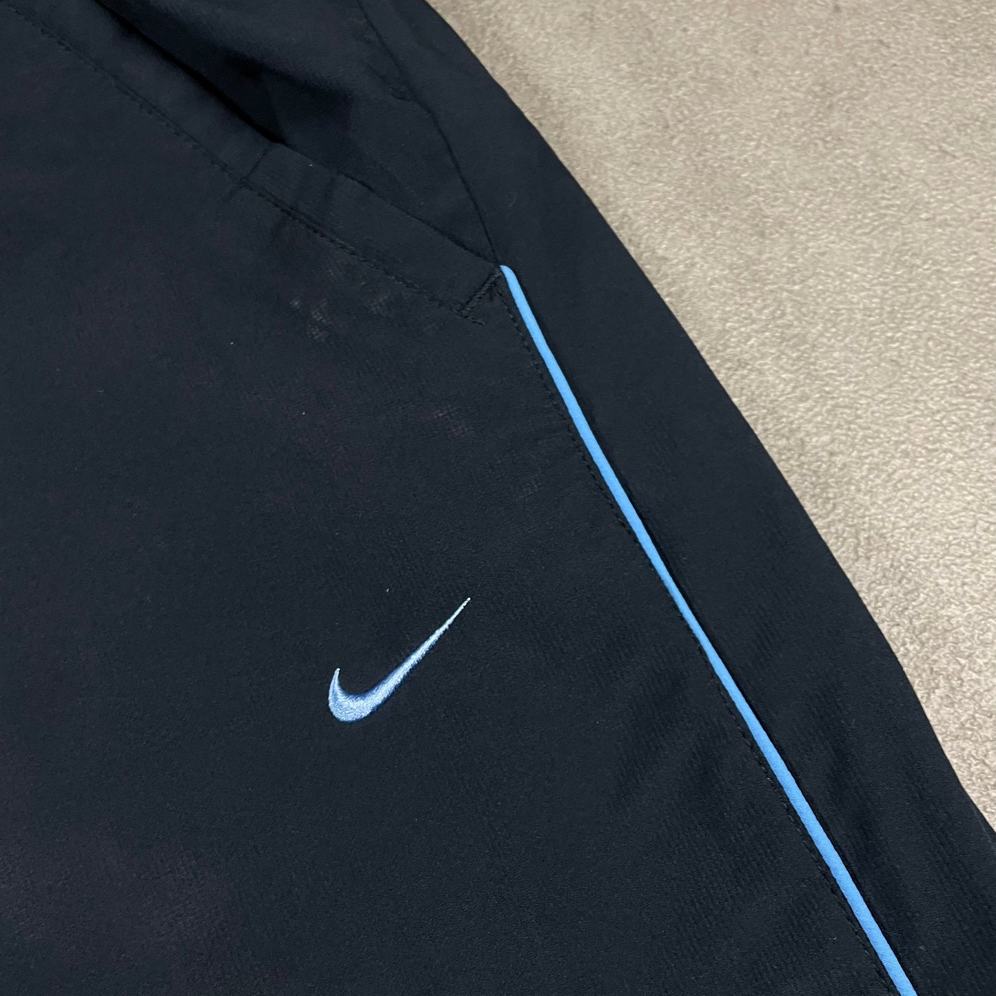 Nike vintage Trackpant (XL)