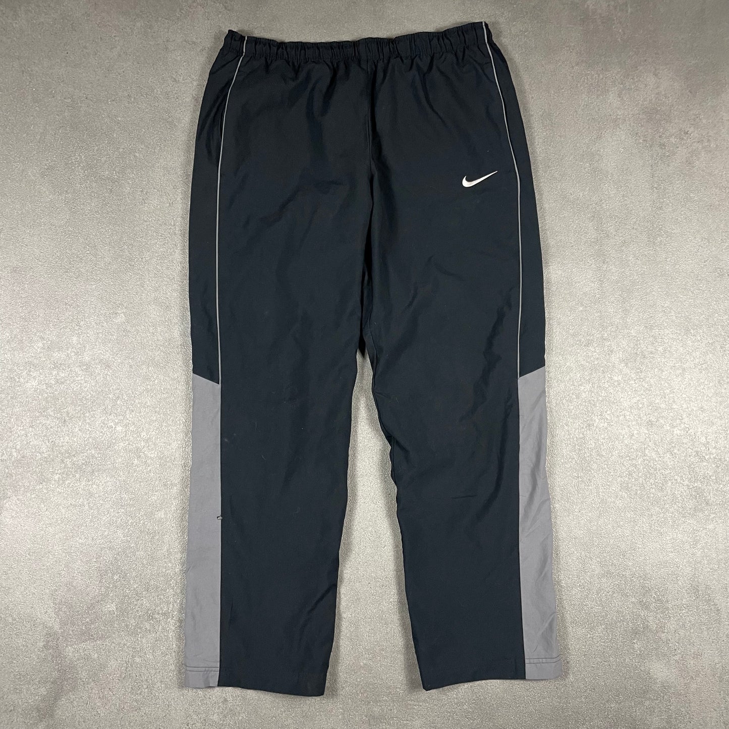 Nike vintage Trackpant (XL)